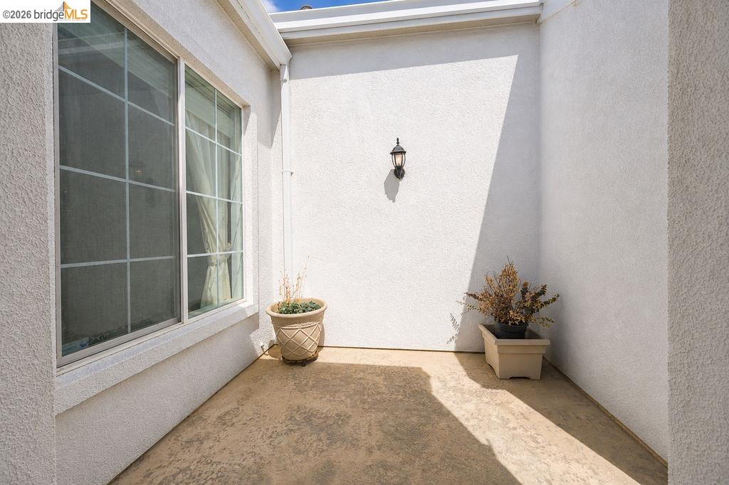 2031 Saint Andrews Dr, Rio Vista CA 94571 — photo 5