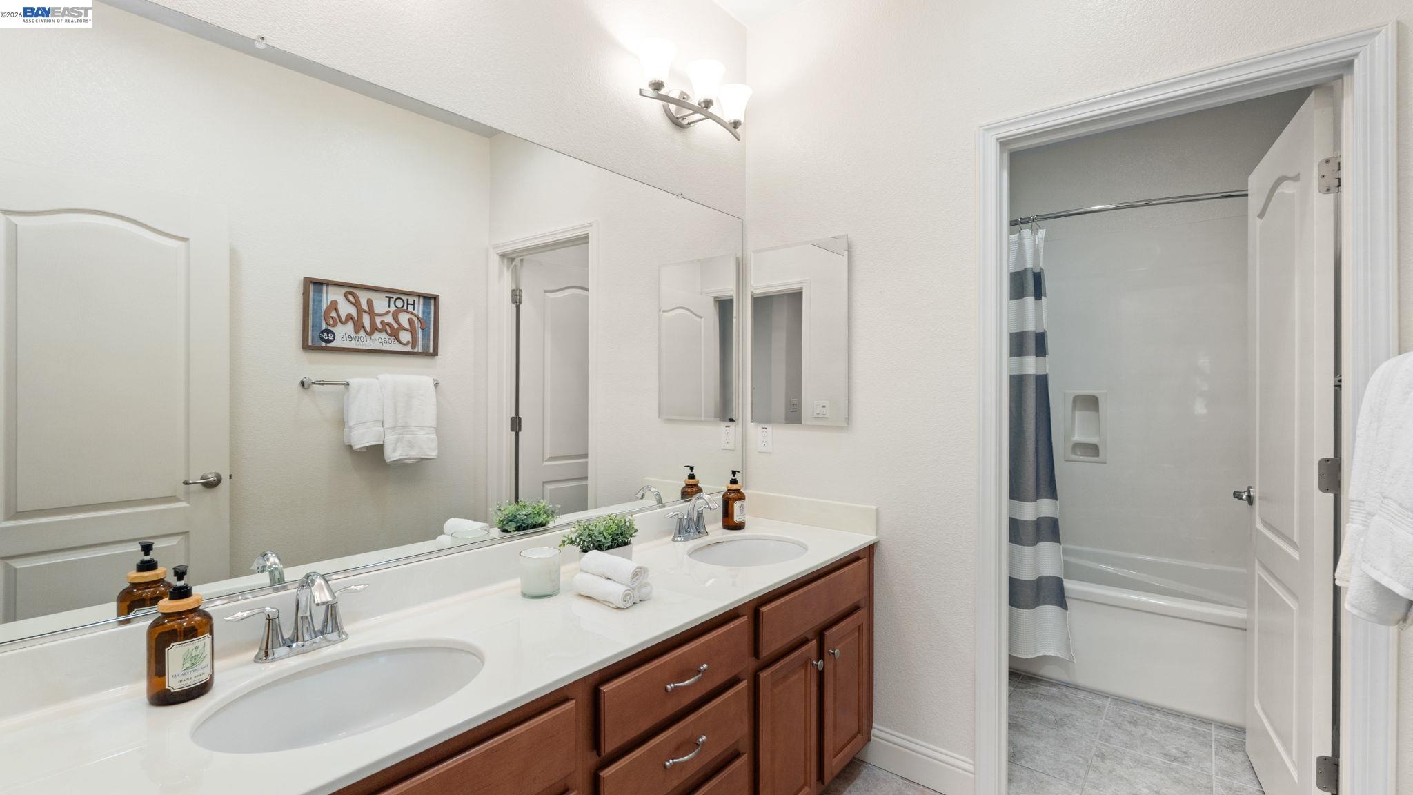 3207 Vittoria Loop, Dublin CA 94568 — photo 12