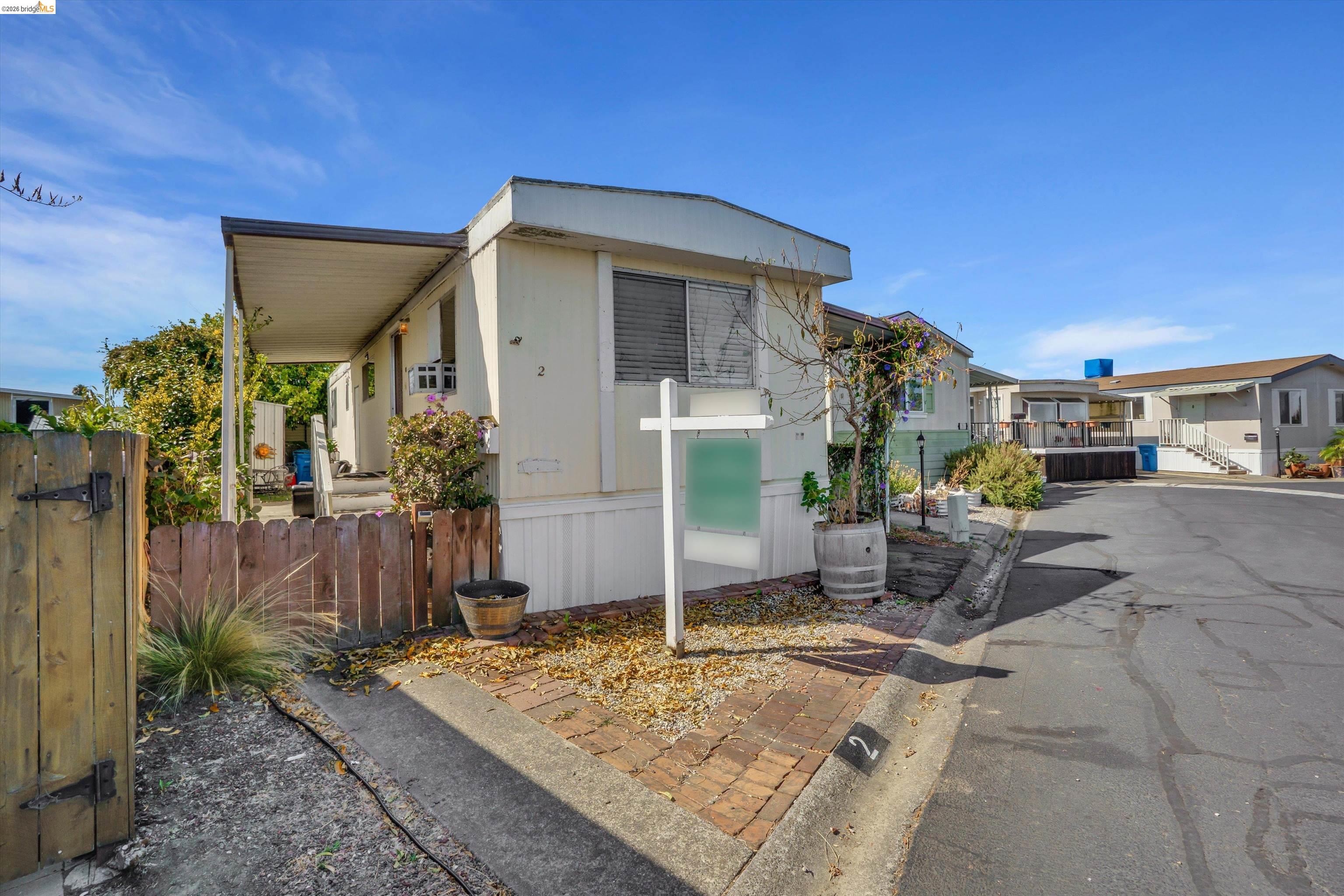 2 Balsam St # 2, Vallejo CA 94589 — photo 2