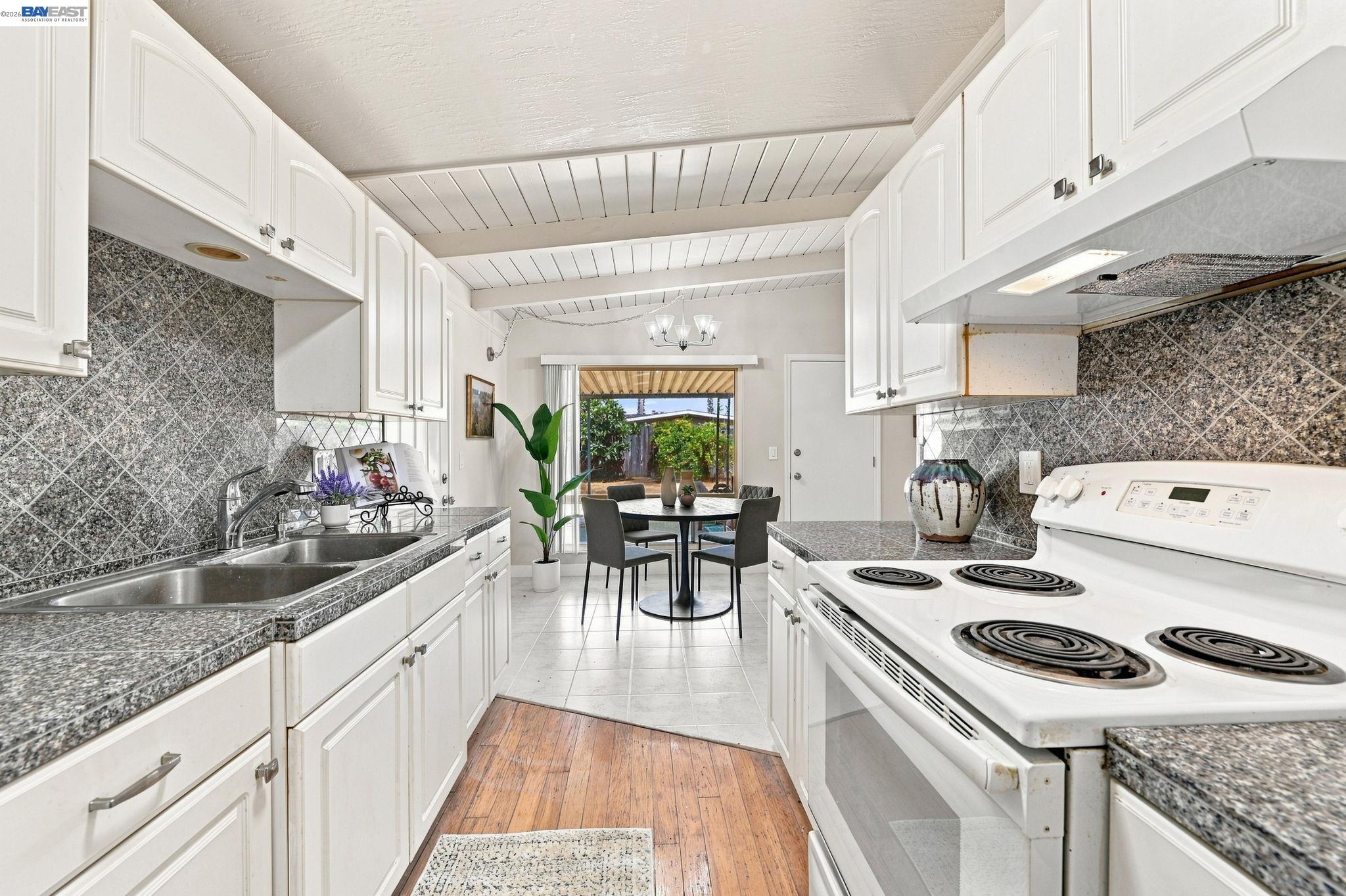 40364 Blanchard, Fremont CA 94538 — photo 10