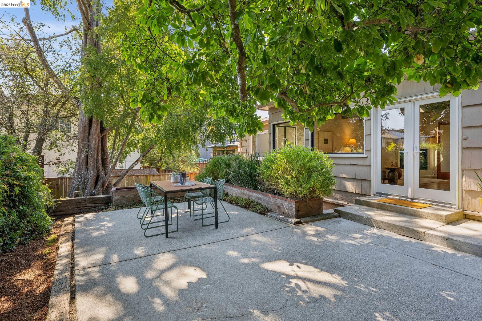 66 Arlington Court, Kensington CA 94707 — photo 68