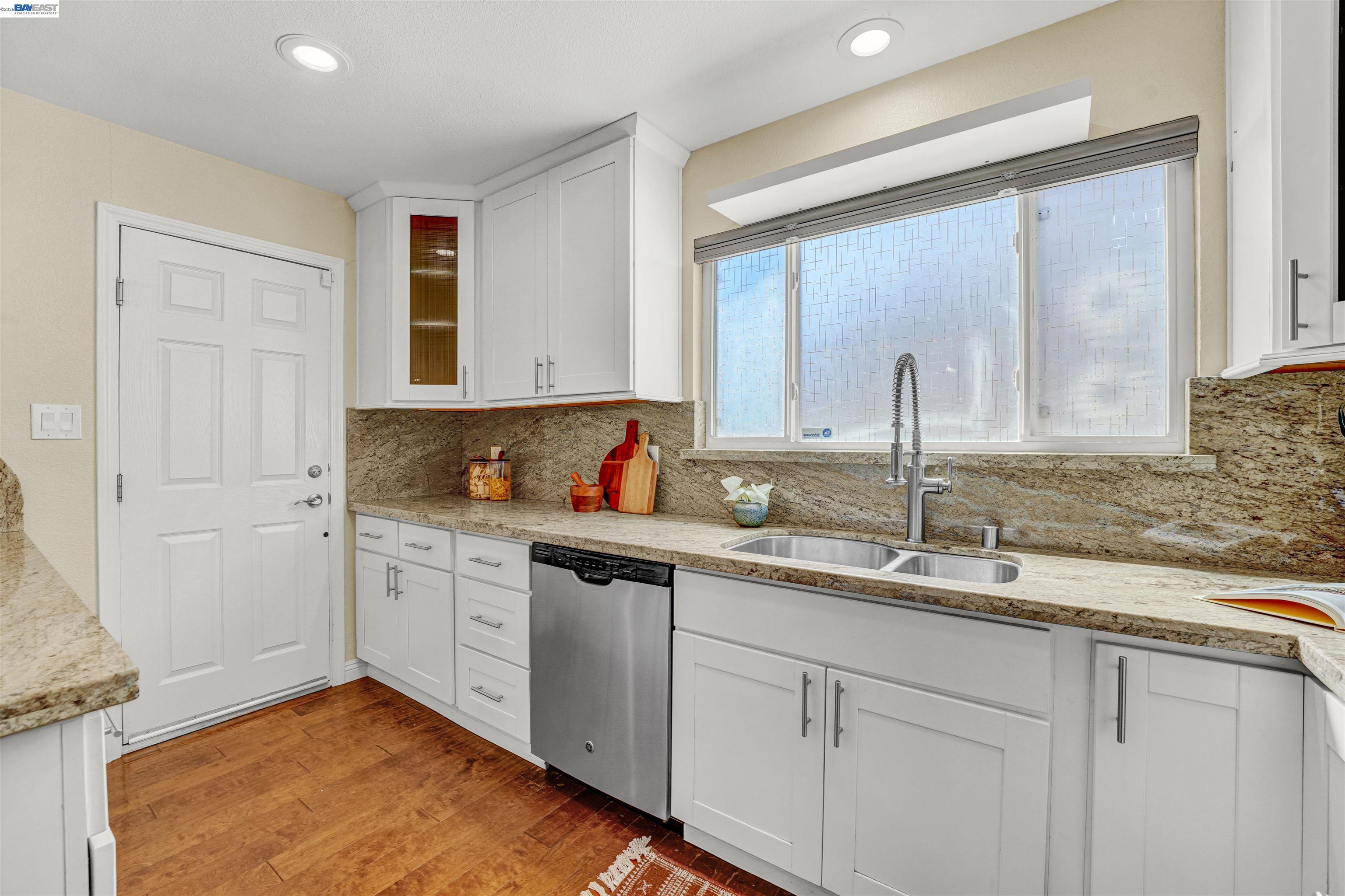 2547 Silvercrest Ct, Pinole CA 94564 — photo 21