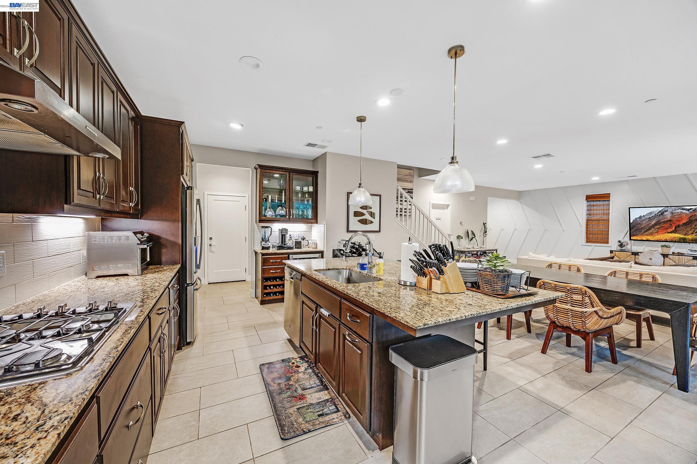 6460 Godani St, Gilroy CA 95020 — photo 7