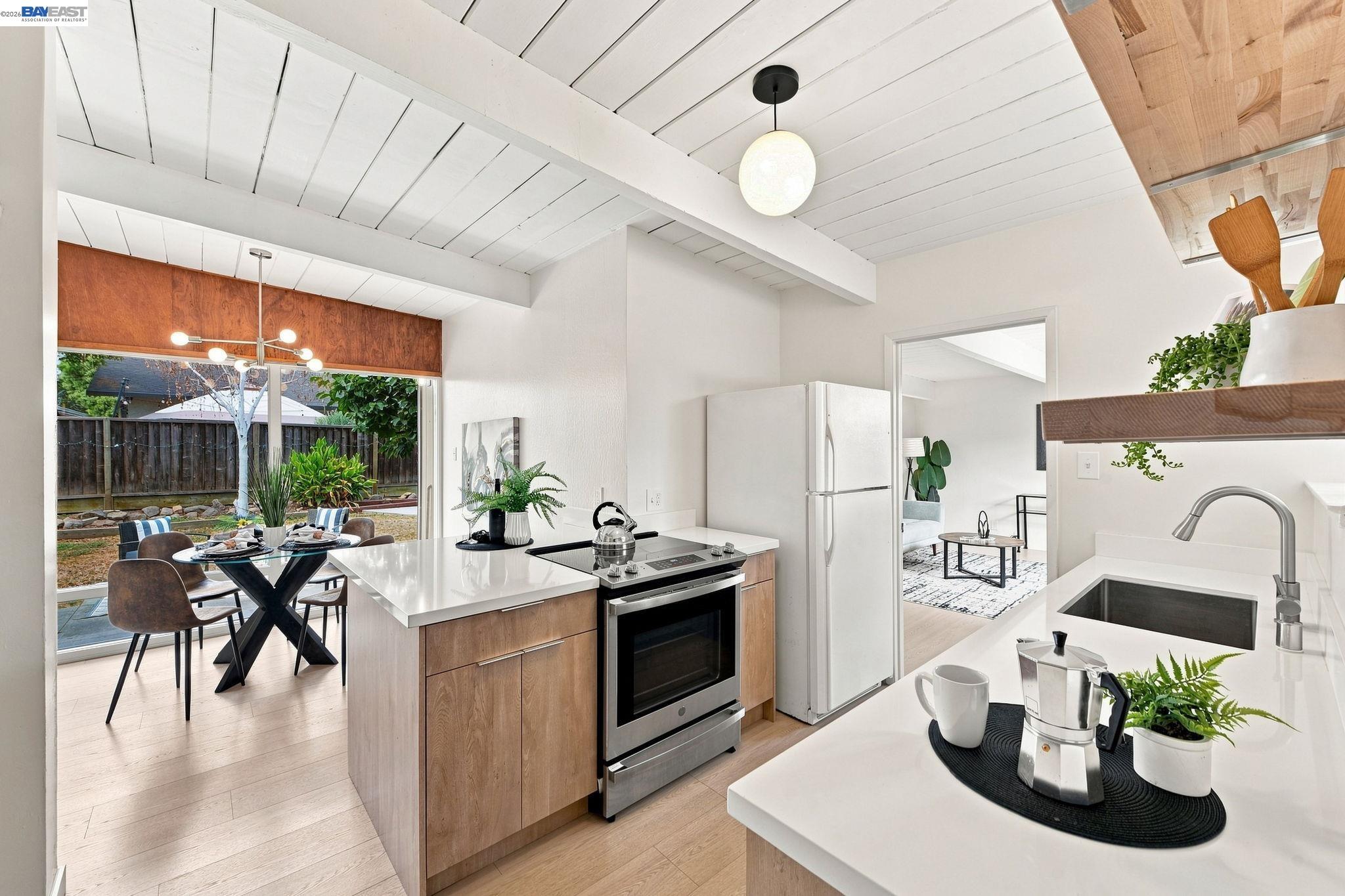 801 Richmond Ave, San Jose CA 95128 — photo 16