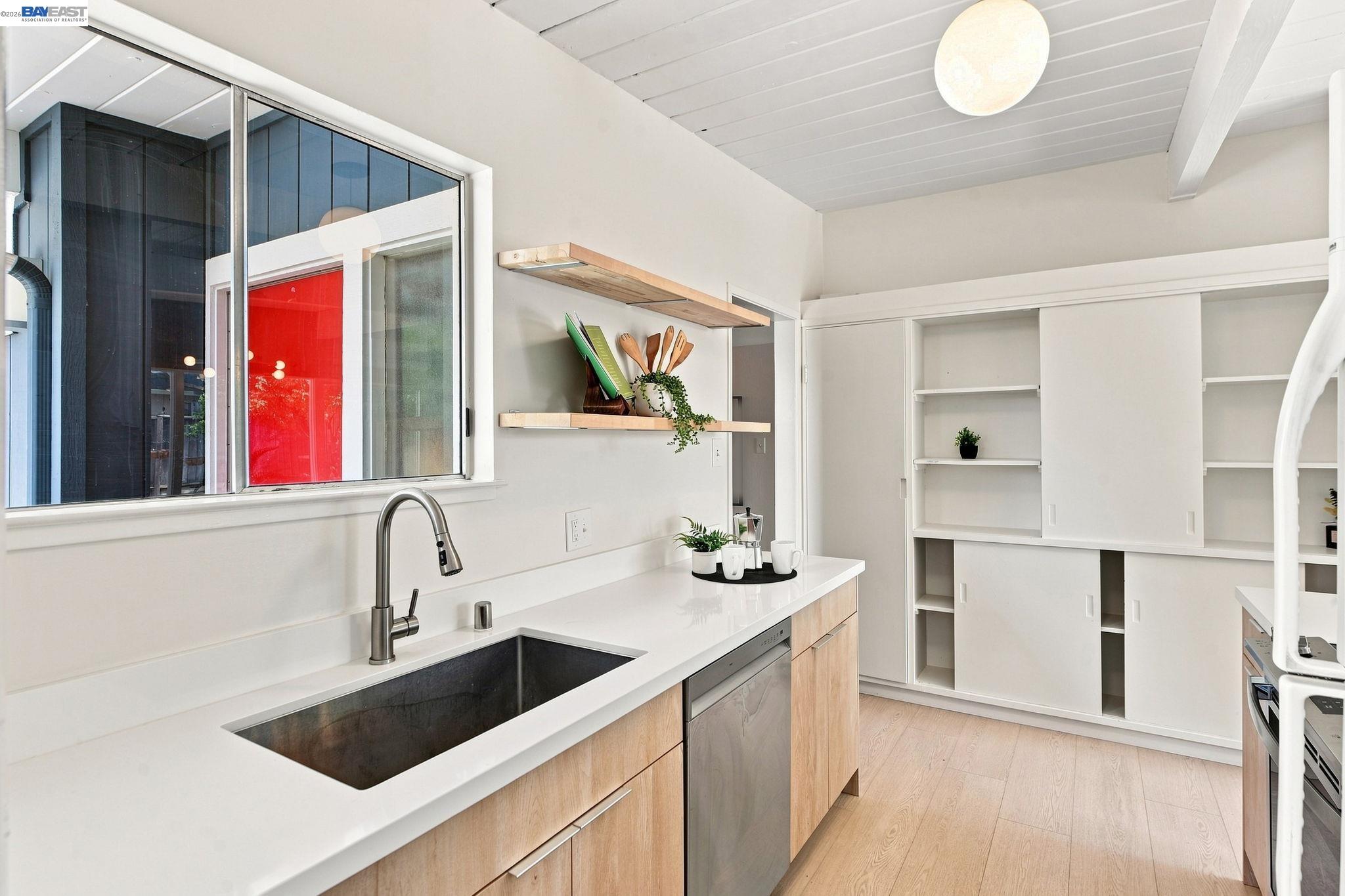801 Richmond Ave, San Jose CA 95128 — photo 18