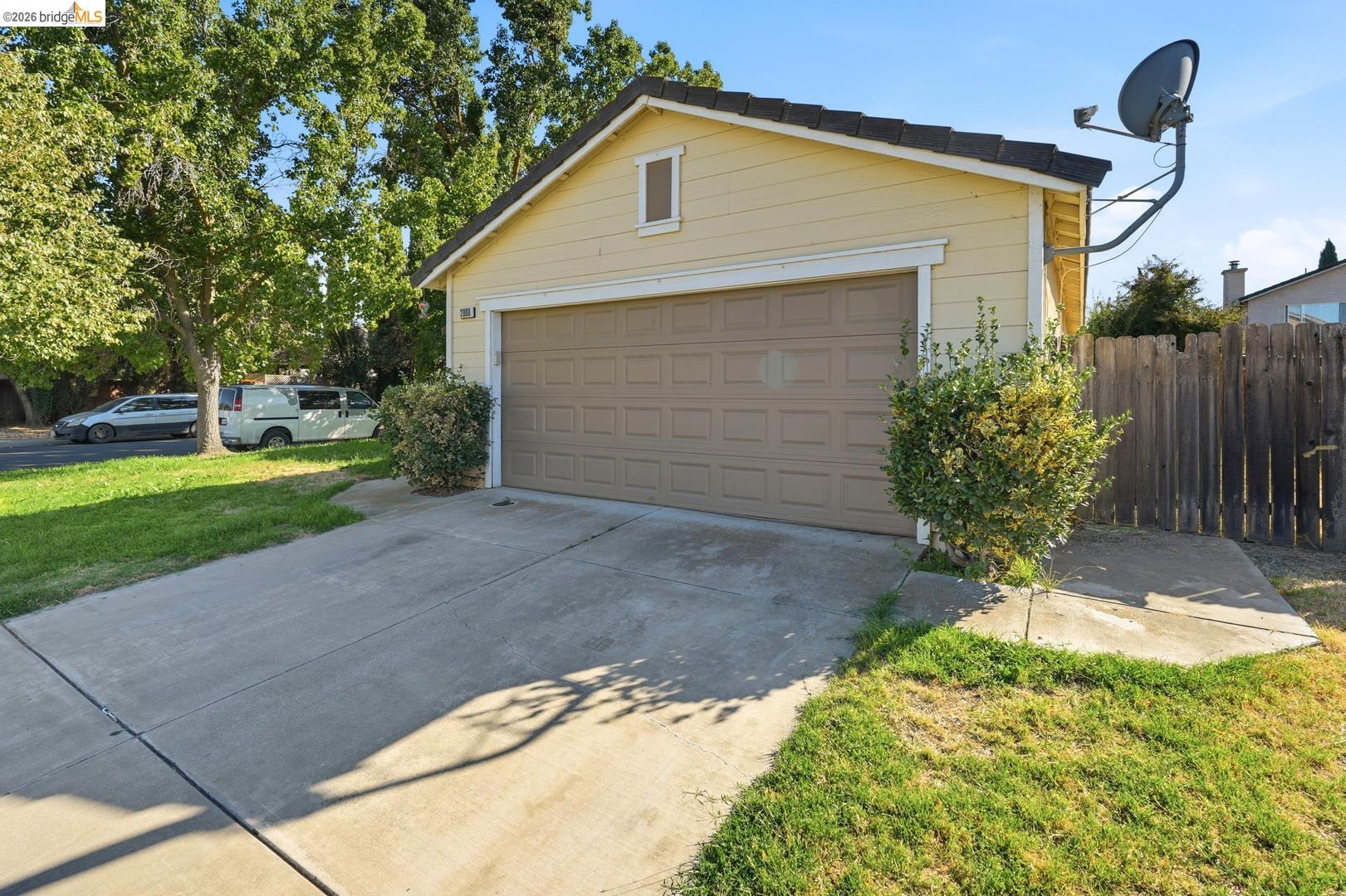 2008 Gordon Verner CIR, Stockton CA 95206 — photo 3