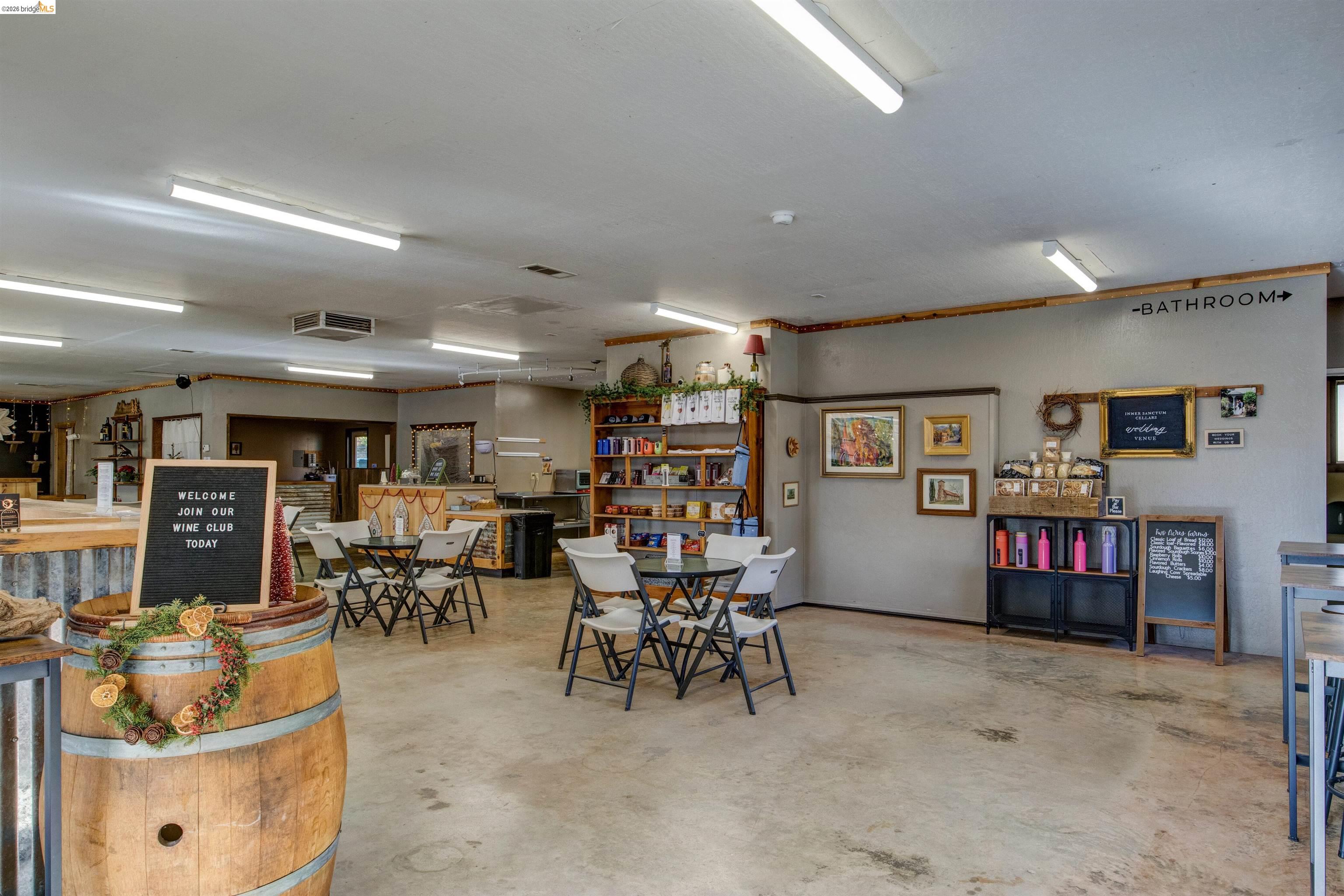 22004 Parrotts Ferry Rd, Sonora CA 95370 — photo 17