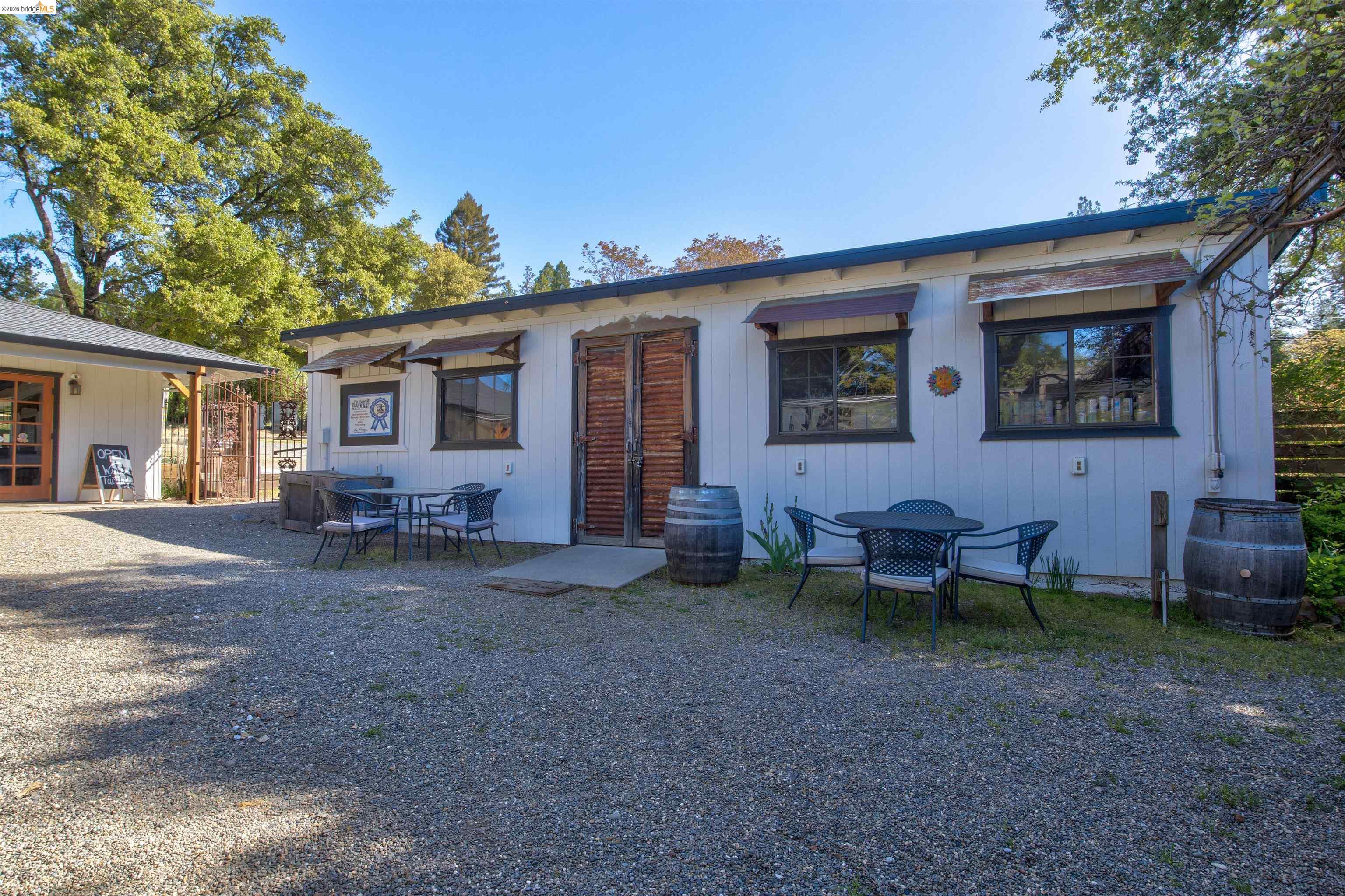 22004 Parrotts Ferry Rd, Sonora CA 95370 — photo 29
