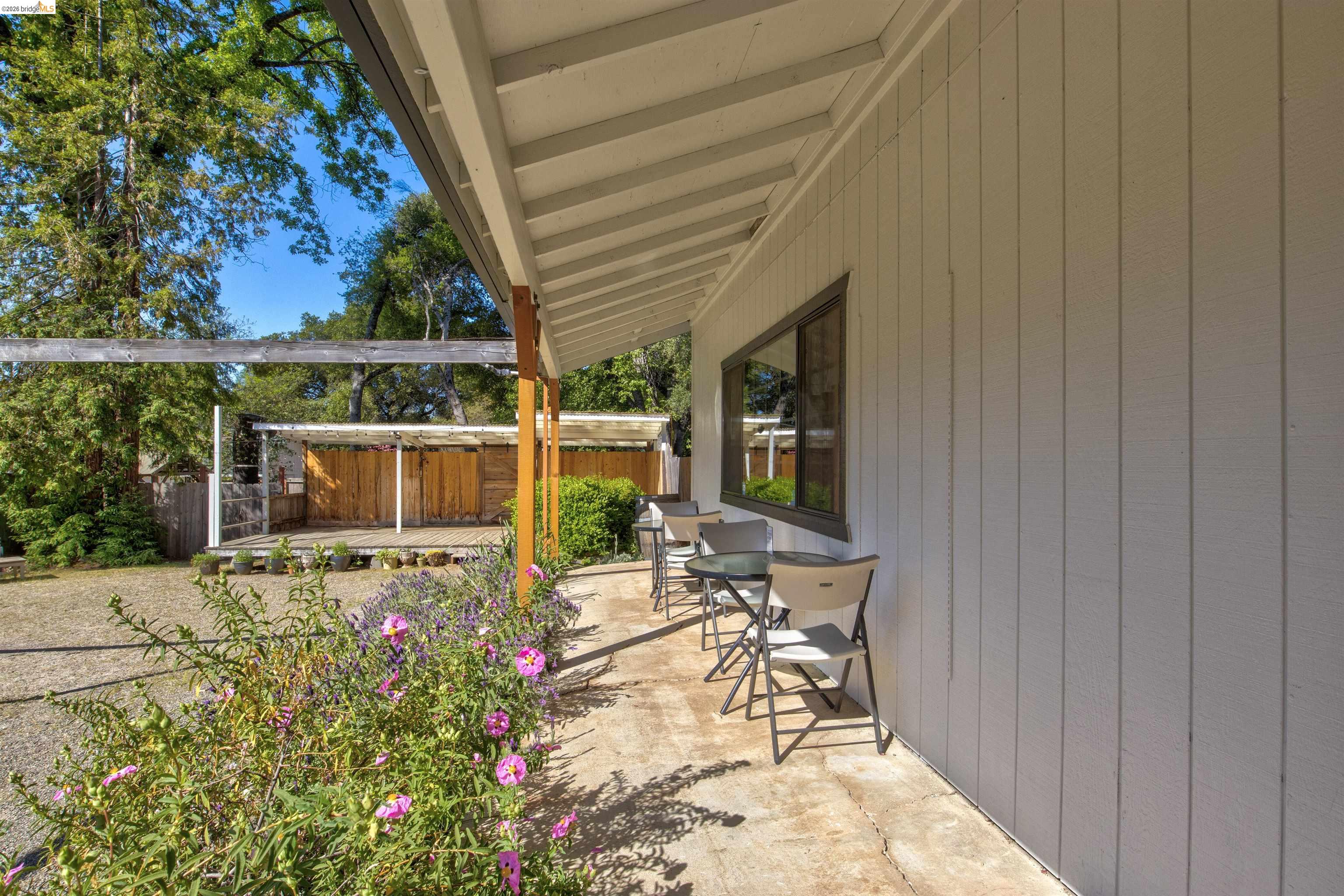 22004 Parrotts Ferry Rd, Sonora CA 95370 — photo 32