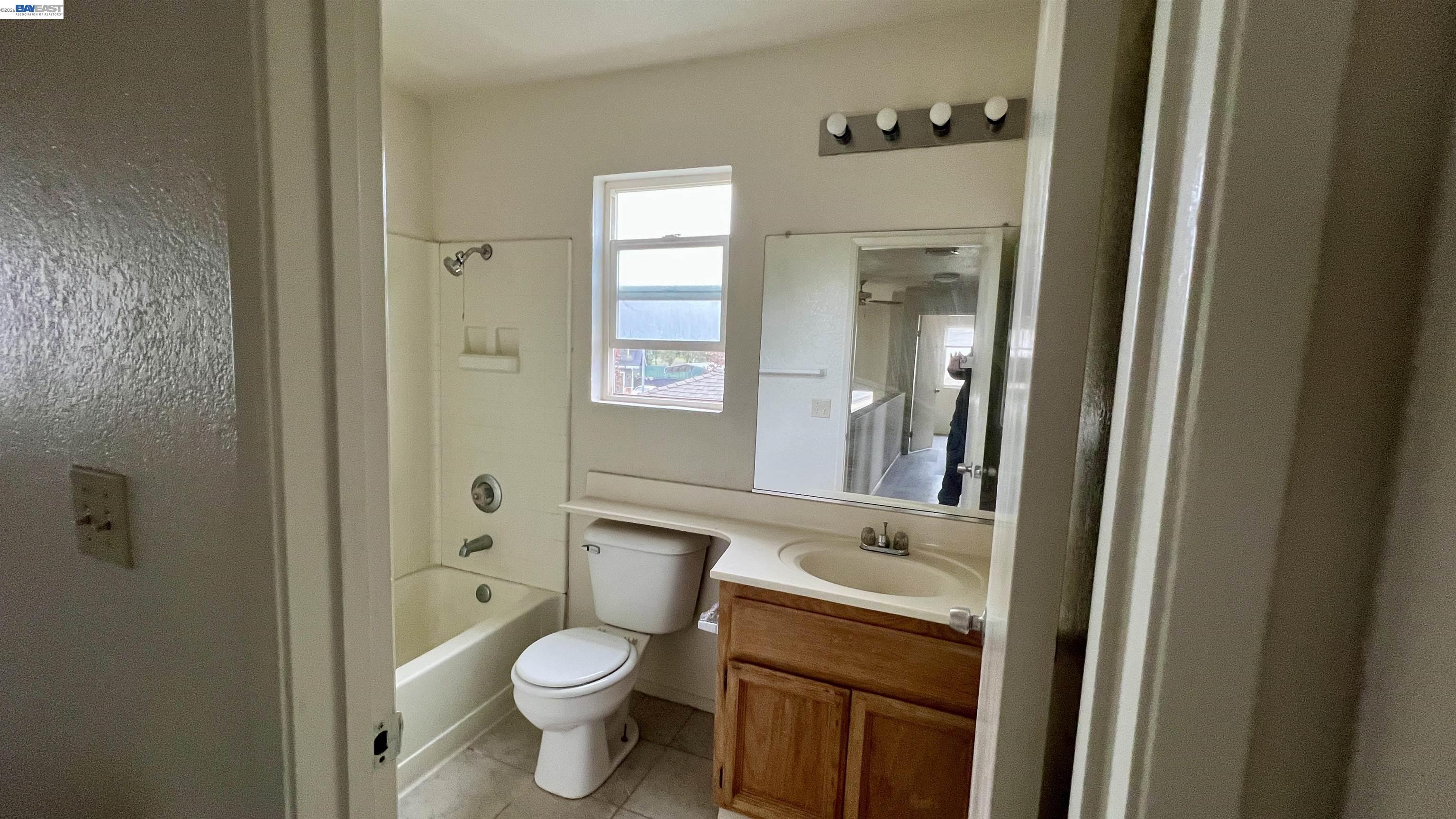 2149 Stormy Creek Ct, Stockton CA 95206 — photo 18