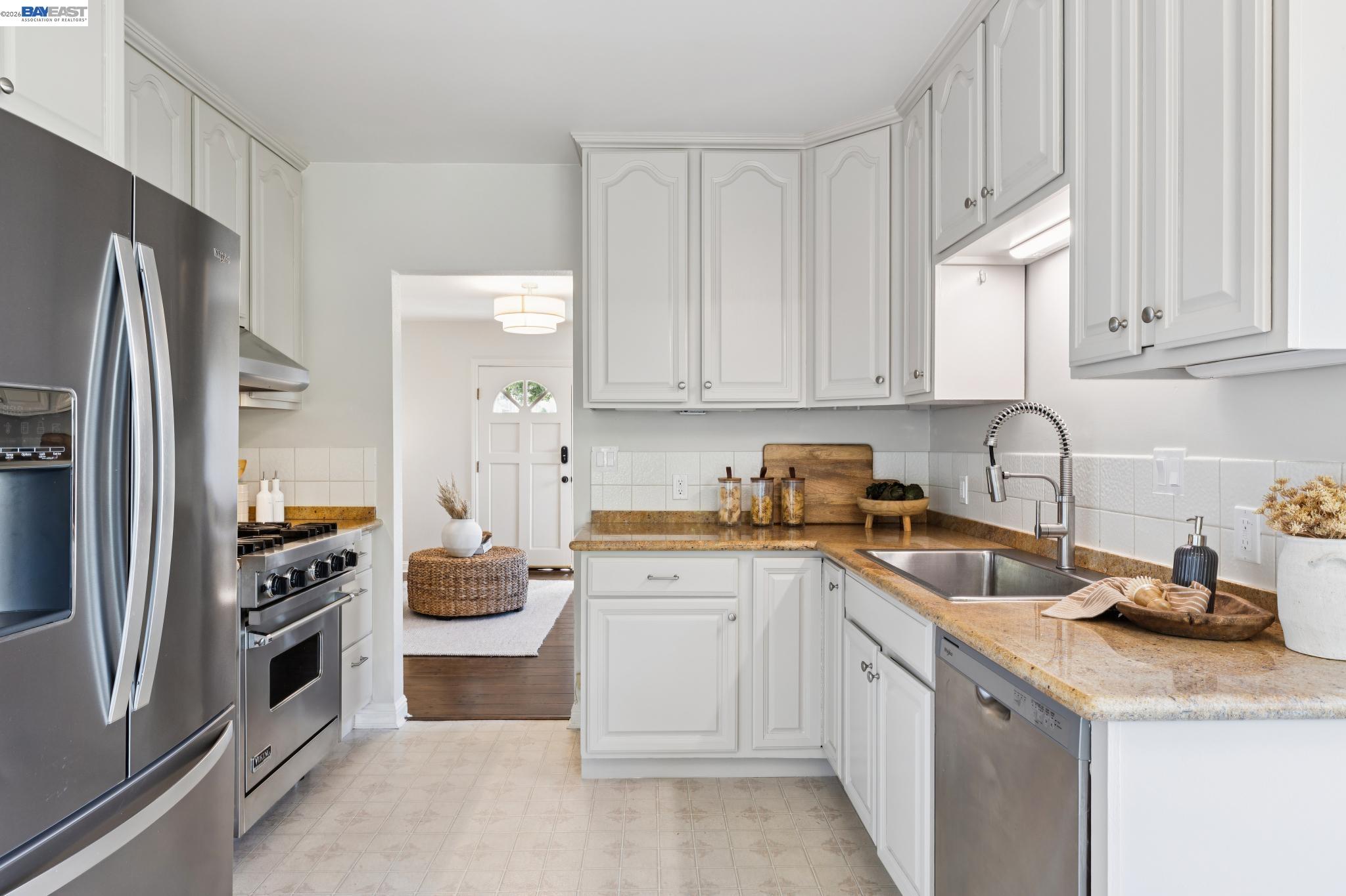 3051 Parker Ave, Oakland CA 94605 — photo 11