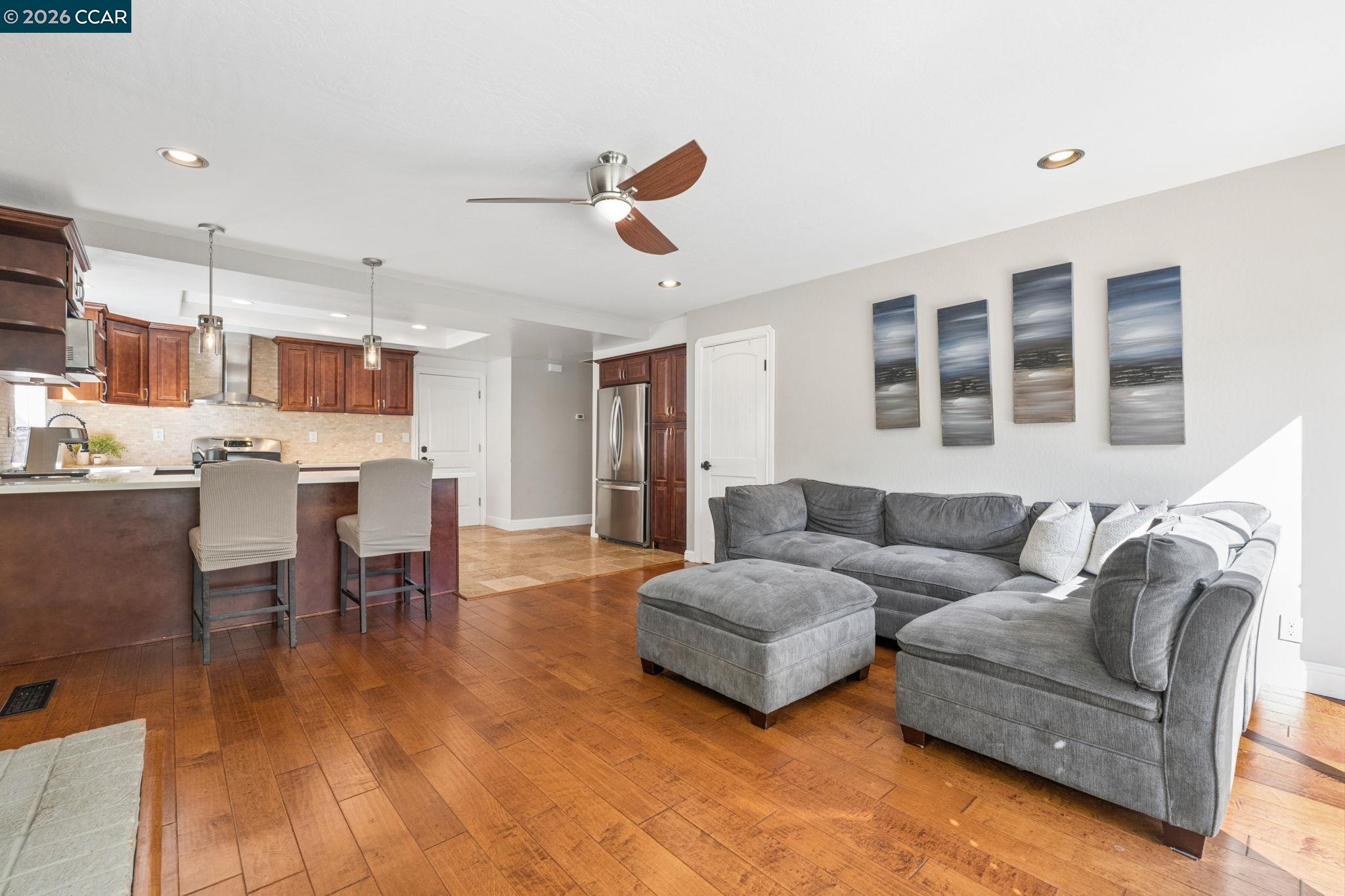 4475 Barberry Ct, Concord, CA 94521 photo 26