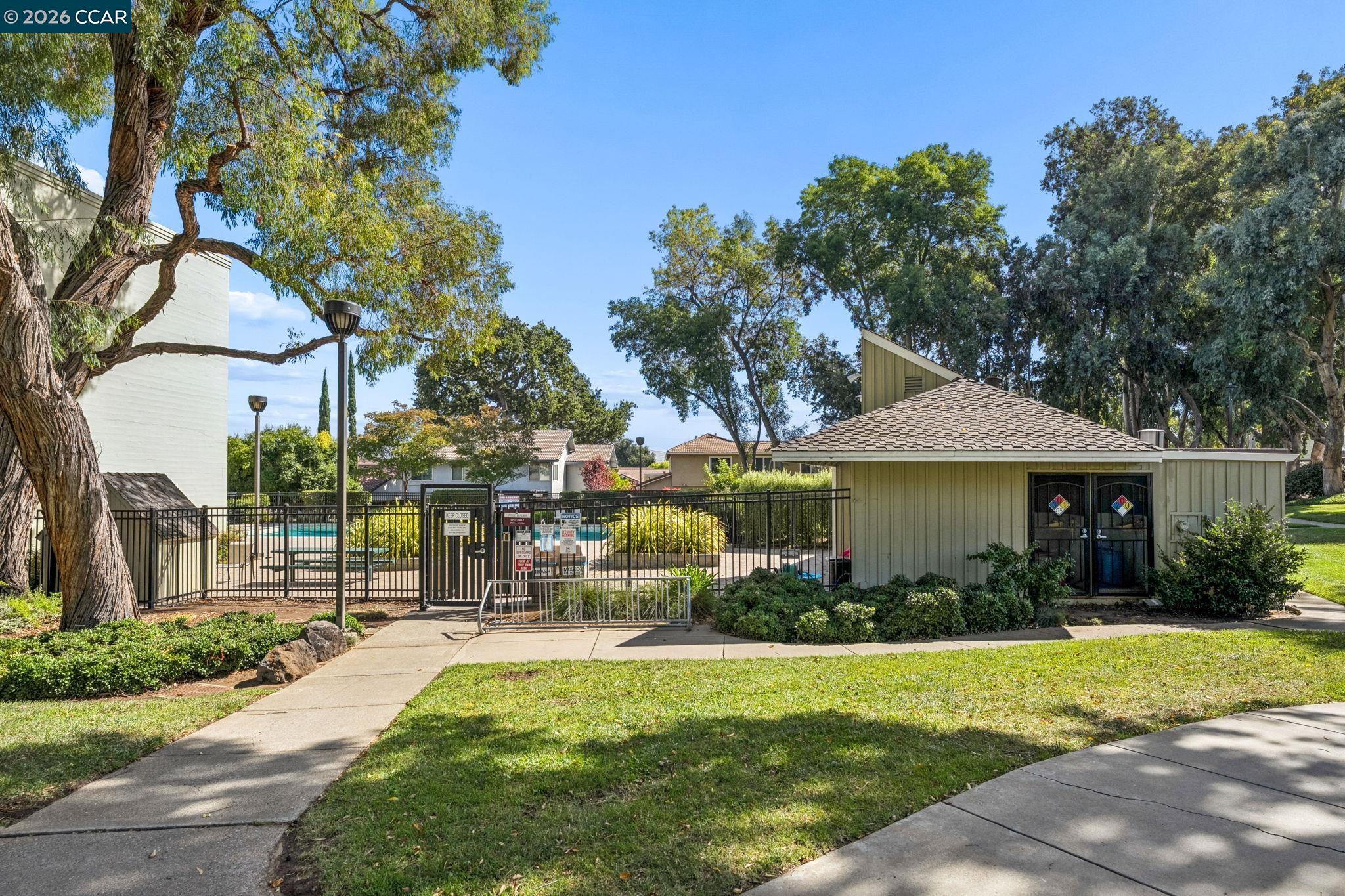 4475 Barberry Ct, Concord, CA 94521 photo 54