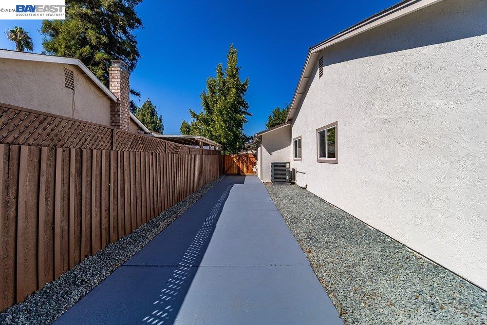 178 Richard Pl, Vacaville CA 95687 — photo 43