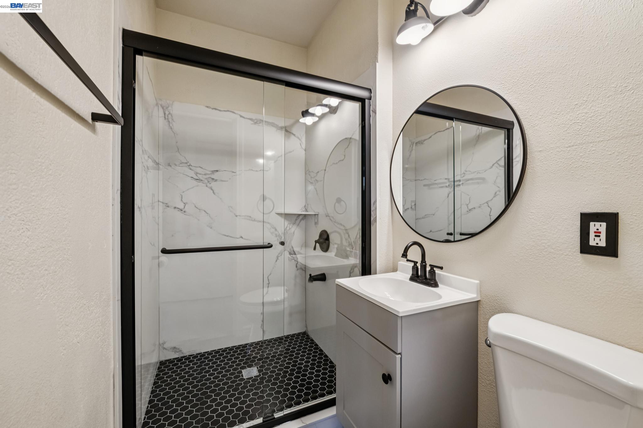 6031 Camden St, Oakland CA 94605 — photo 14