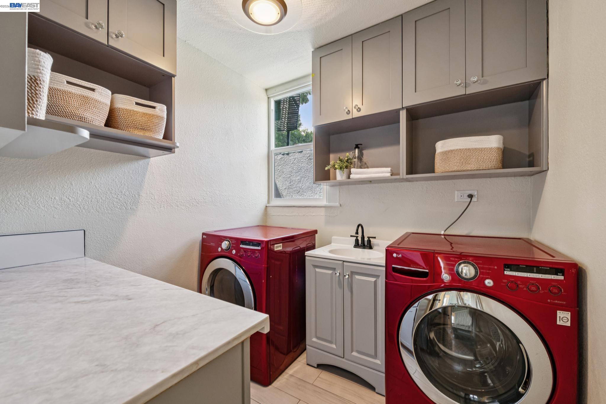 6031 Camden St, Oakland CA 94605 — photo 23