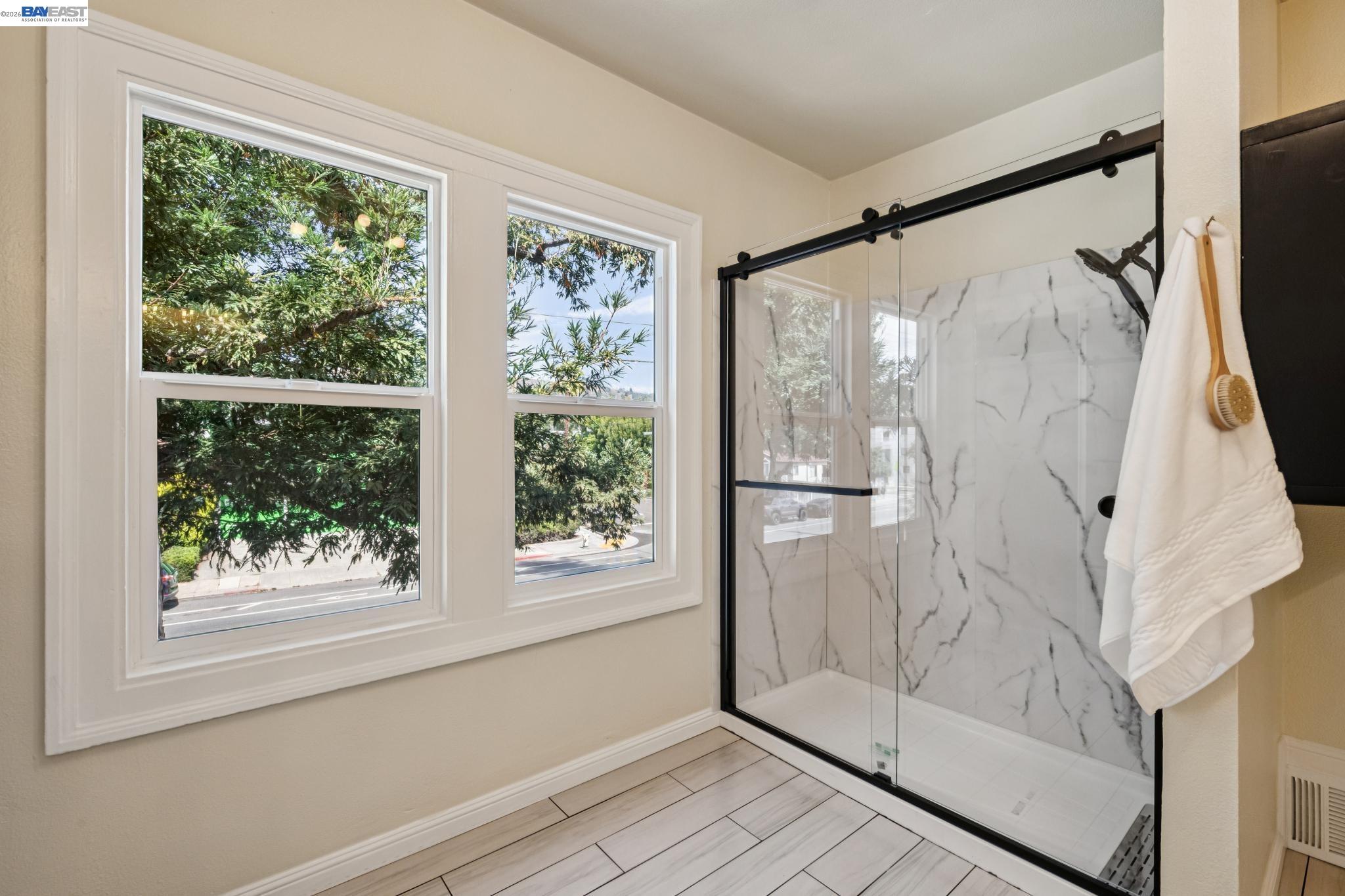 6031 Camden St, Oakland CA 94605 — photo 33