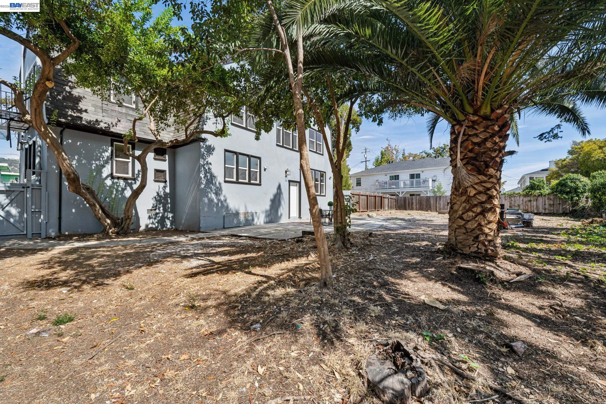 6031 Camden St, Oakland CA 94605 — photo 47
