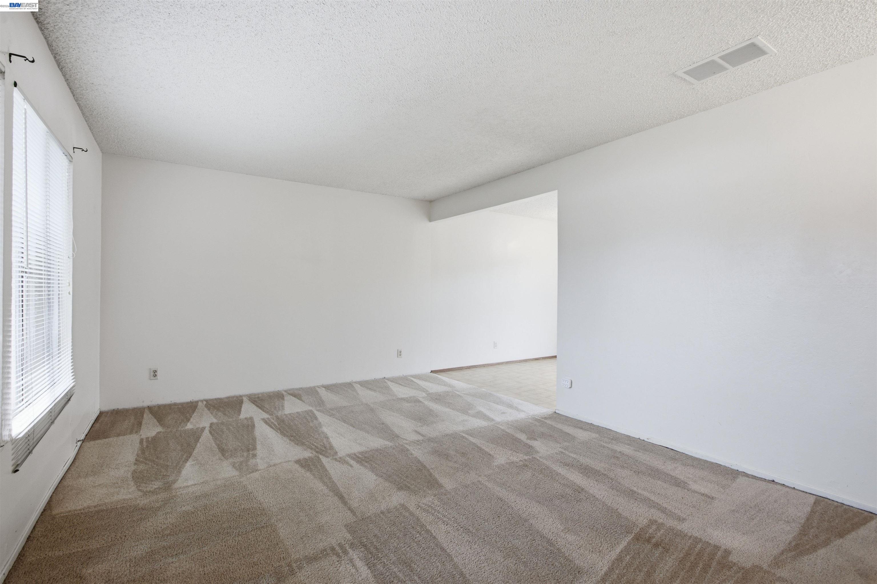 34644 Greenstone Cmn, Fremont CA 94555 — photo 11