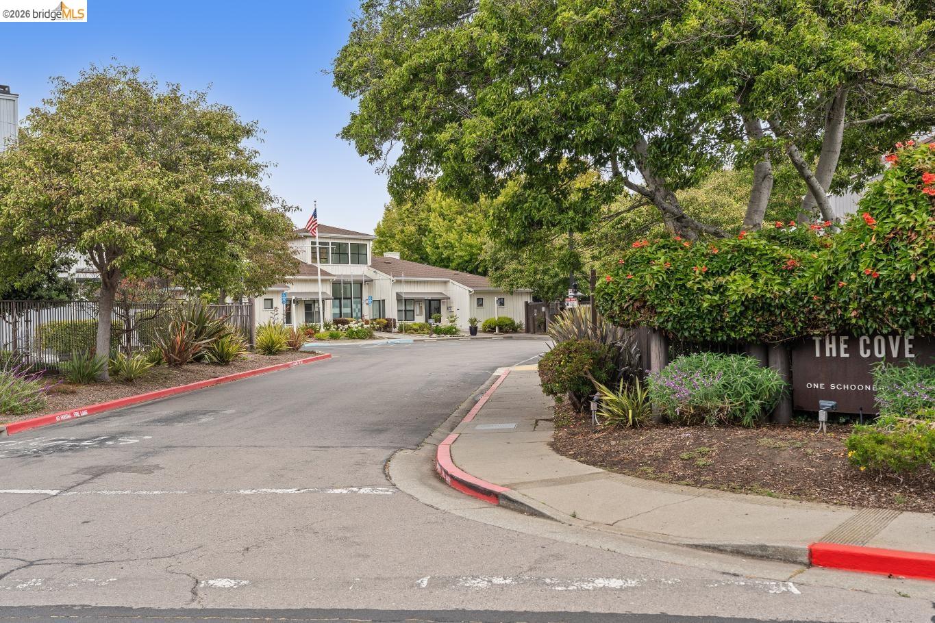 45 Schooner Ct, Richmond CA 94804 — photo 28