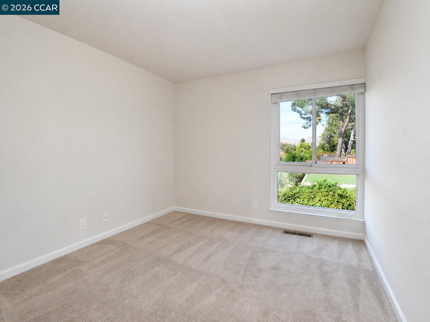 1325 New Hampshire Dr, Concord CA 94521 — photo 27