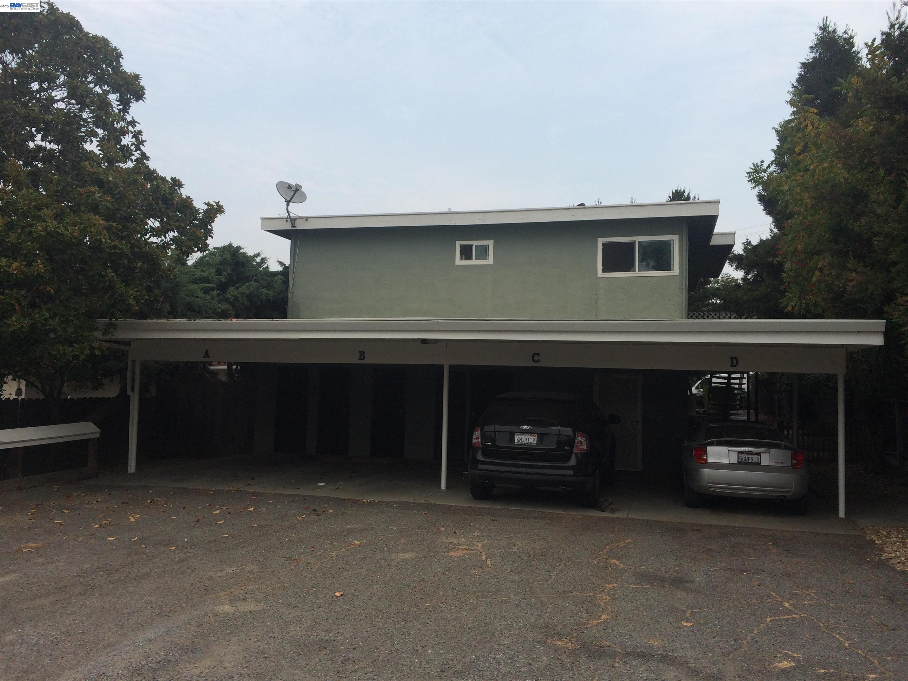 582 E H St, Benicia CA 94510 — photo 8