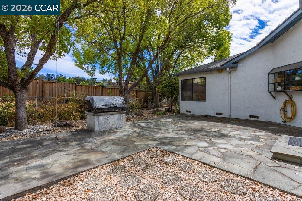 395 Marti Marie Dr, Martinez CA 94553 — photo 24