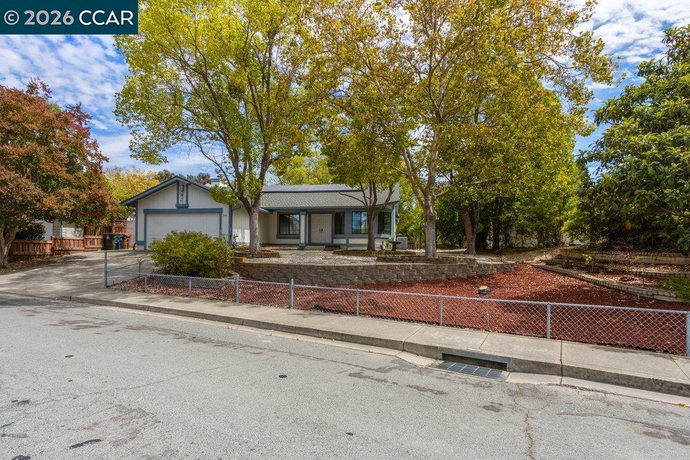 395 Marti Marie Dr, Martinez CA 94553 — photo 27