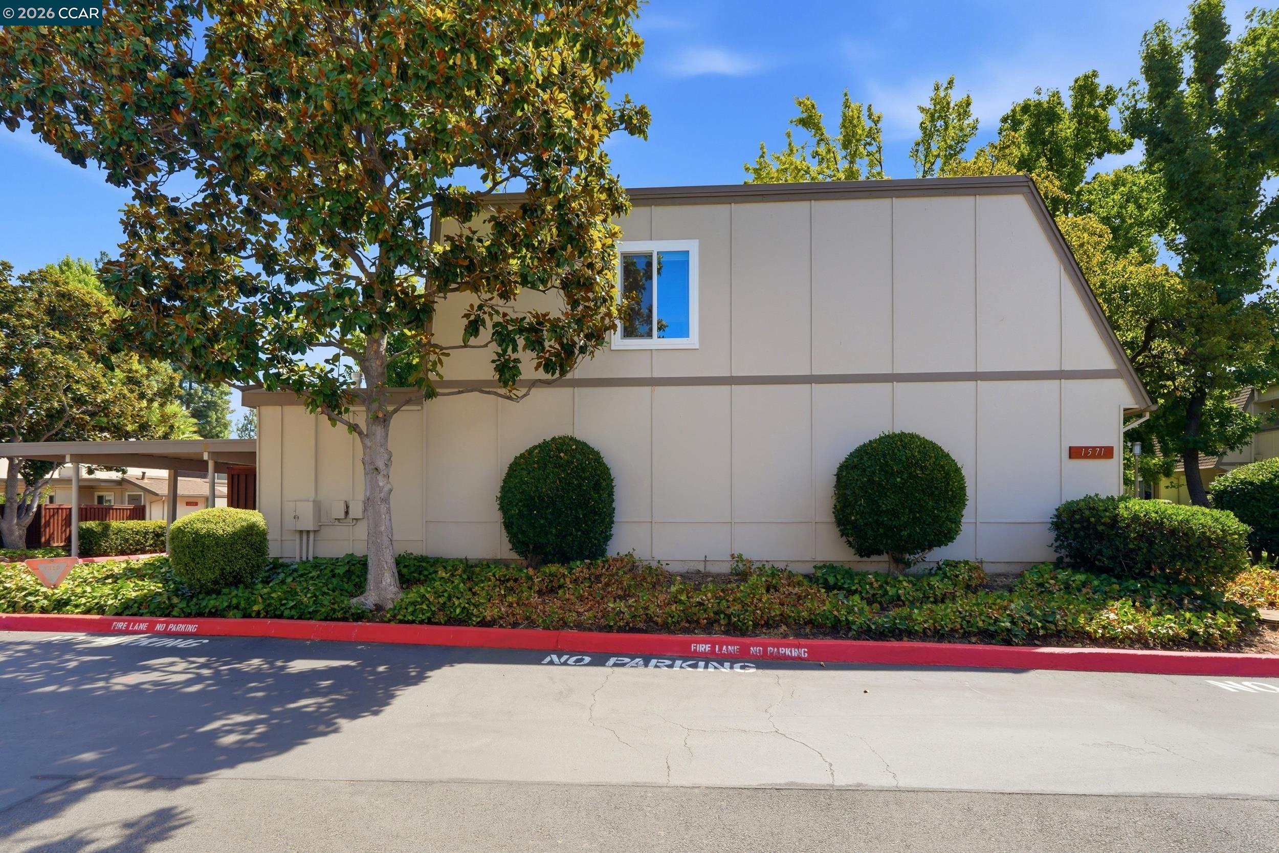1571 Schenone Ct # A, Concord CA 94521 — photo 37