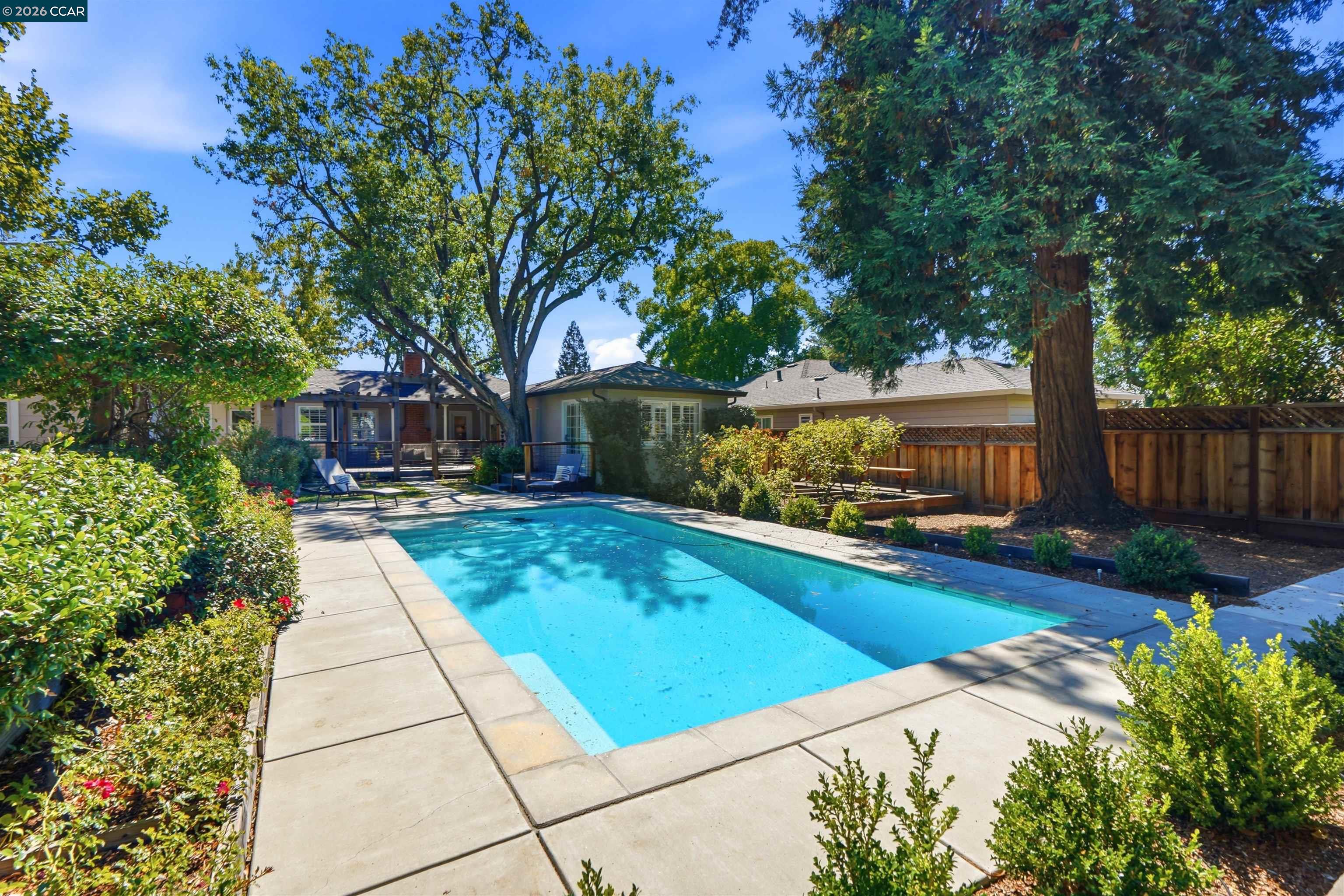 148 Roslyn Dr, Concord CA 94518 — photo 35