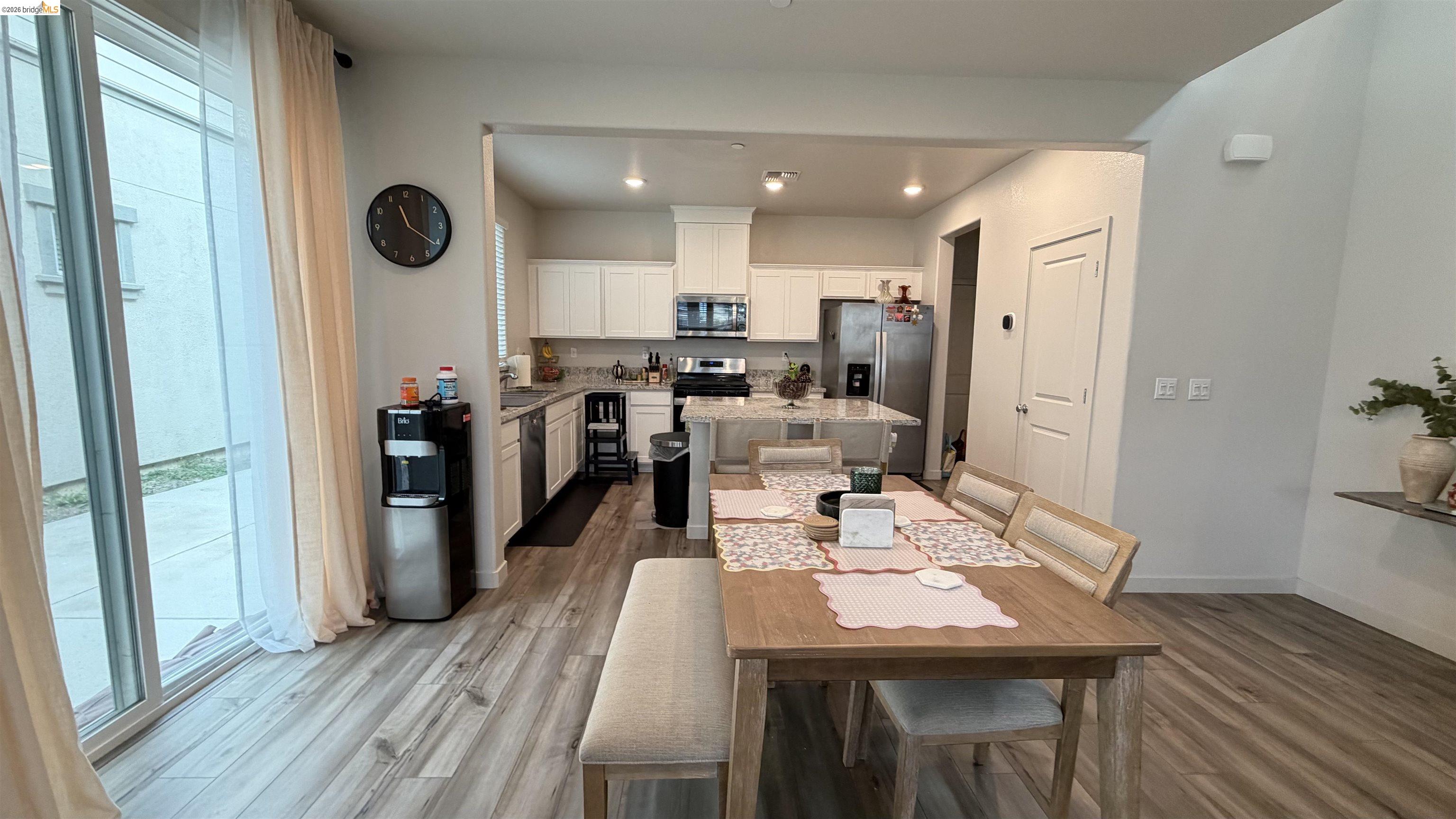 215 Manatee, Suisun City CA 94585 — photo 28