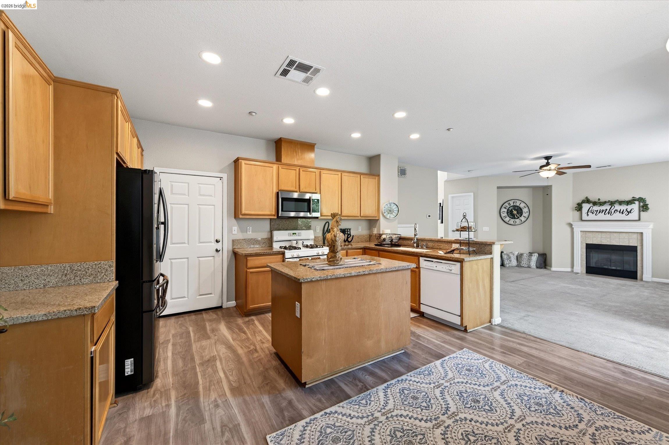 1250 Picadilly Ln, Brentwood CA 94513 — photo 17