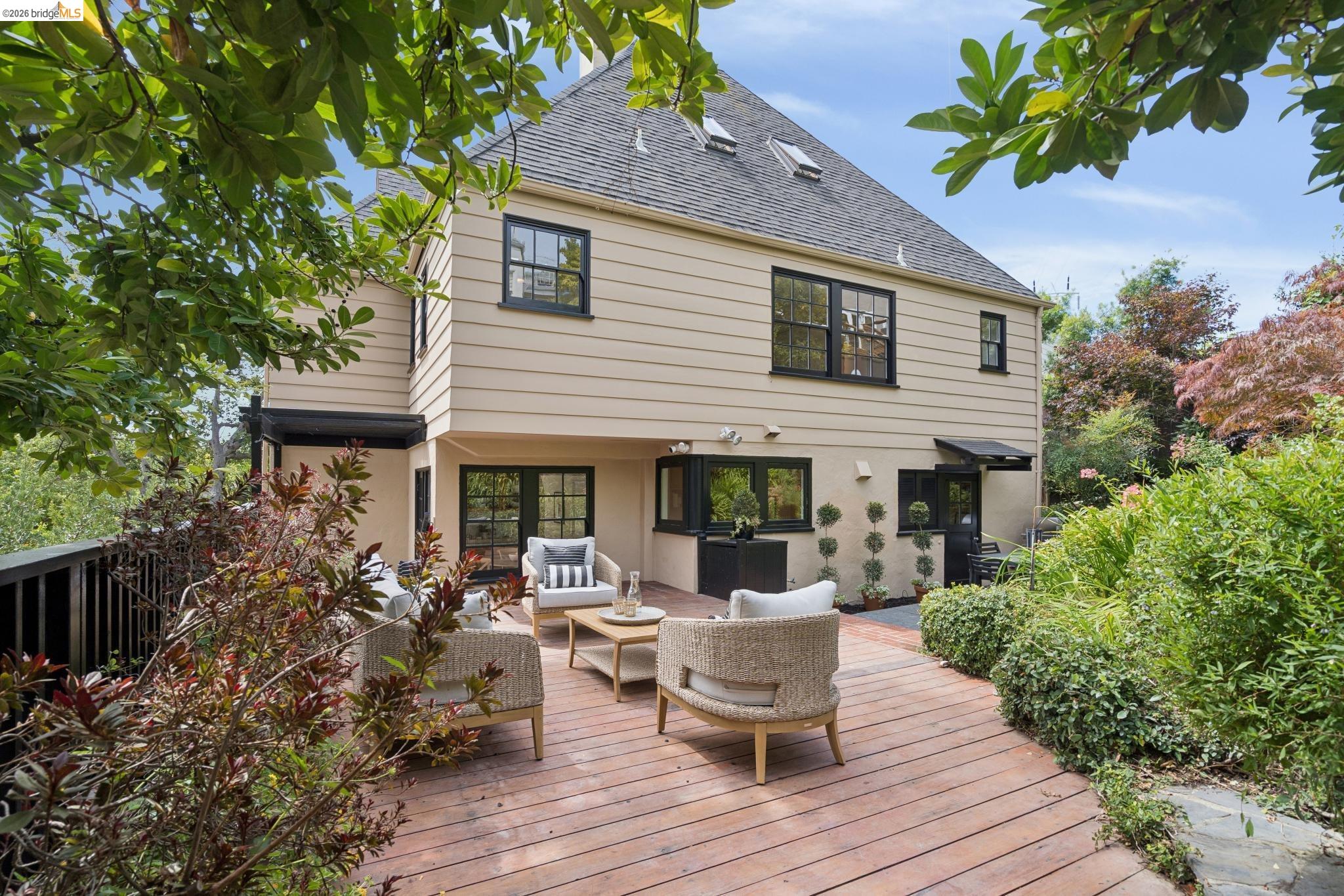 312 Saint James Drive, Piedmont CA 94611 — photo 53