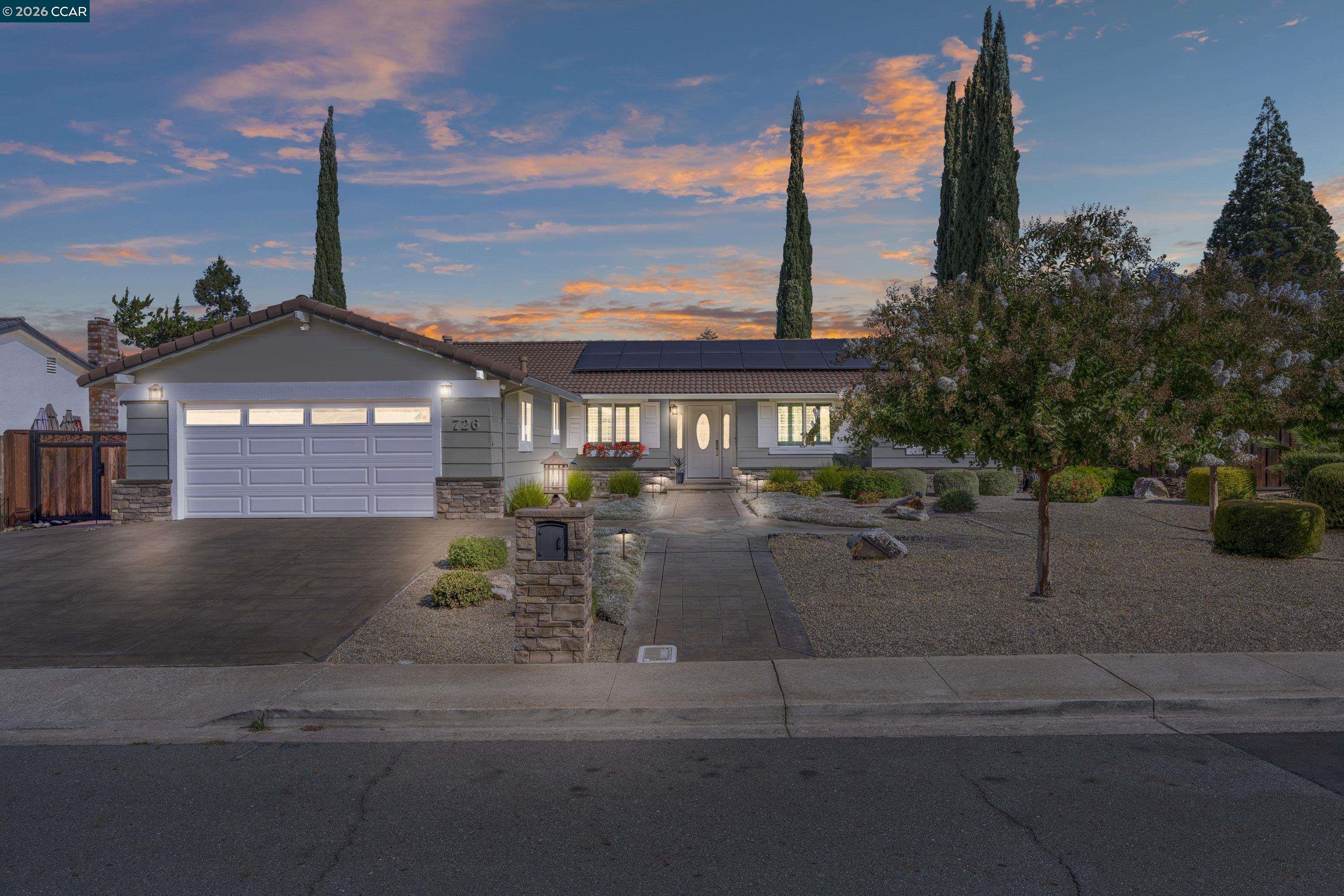 726 Bloching Circle, Clayton CA 94517
