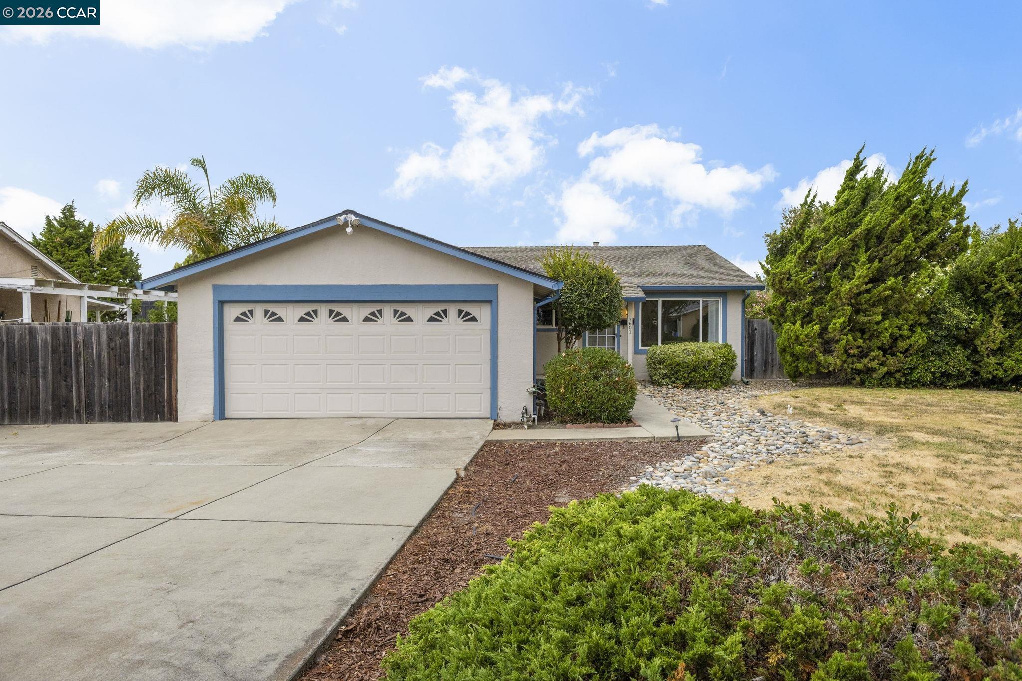 7601 Redbud Ct, Newark CA 94560 — photo 2