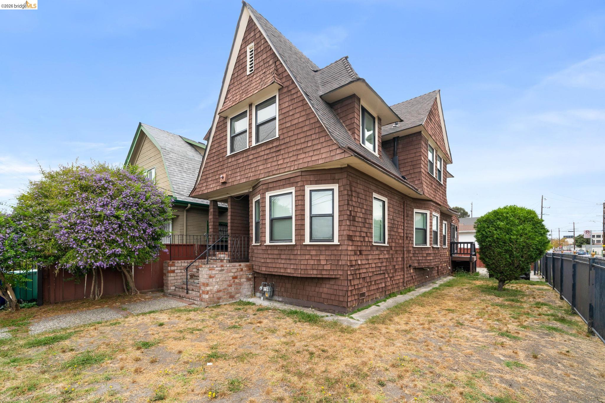 Front Image Thumbnail for EB41146668