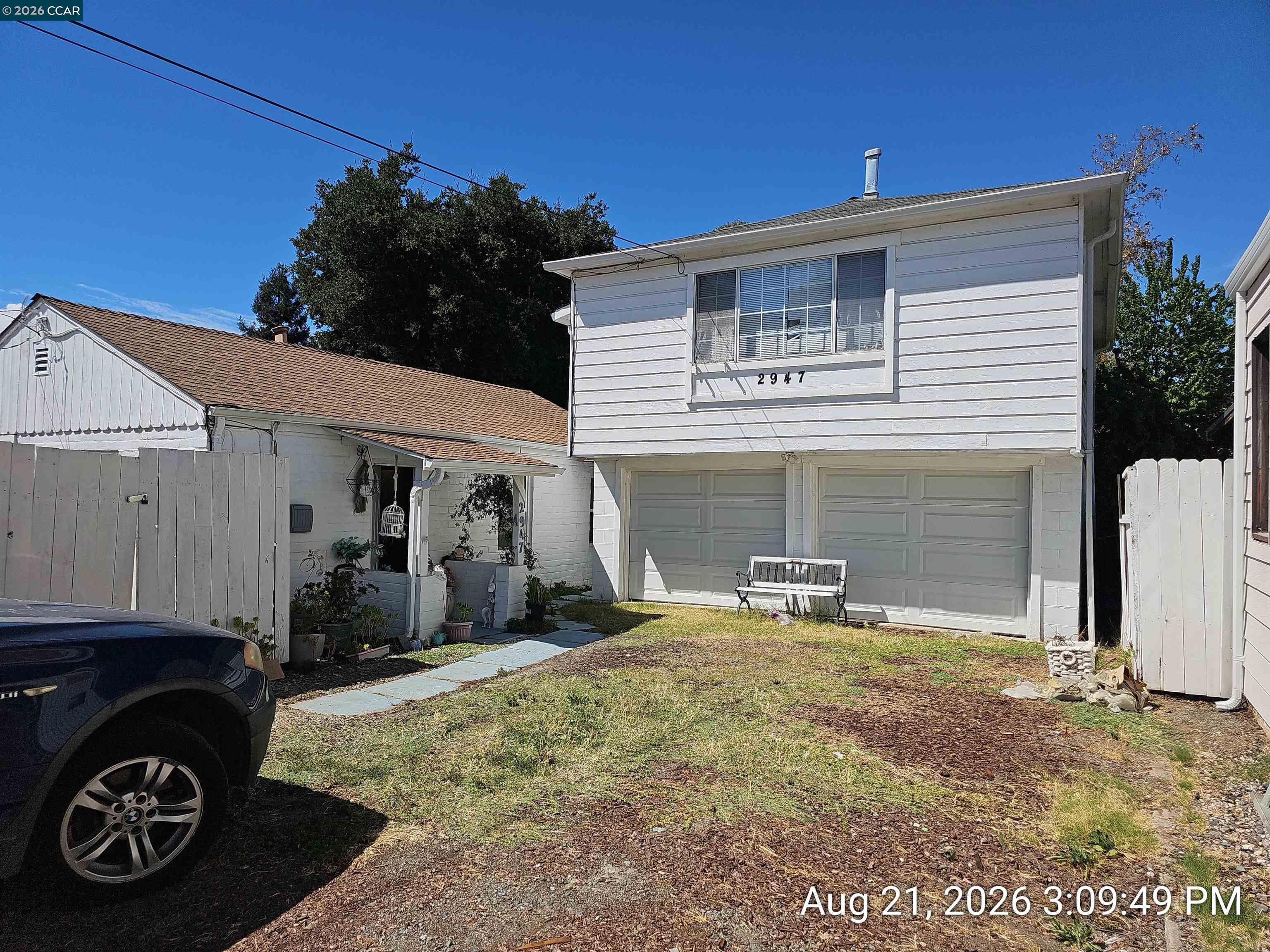 Front Image Thumbnail for CC41146692