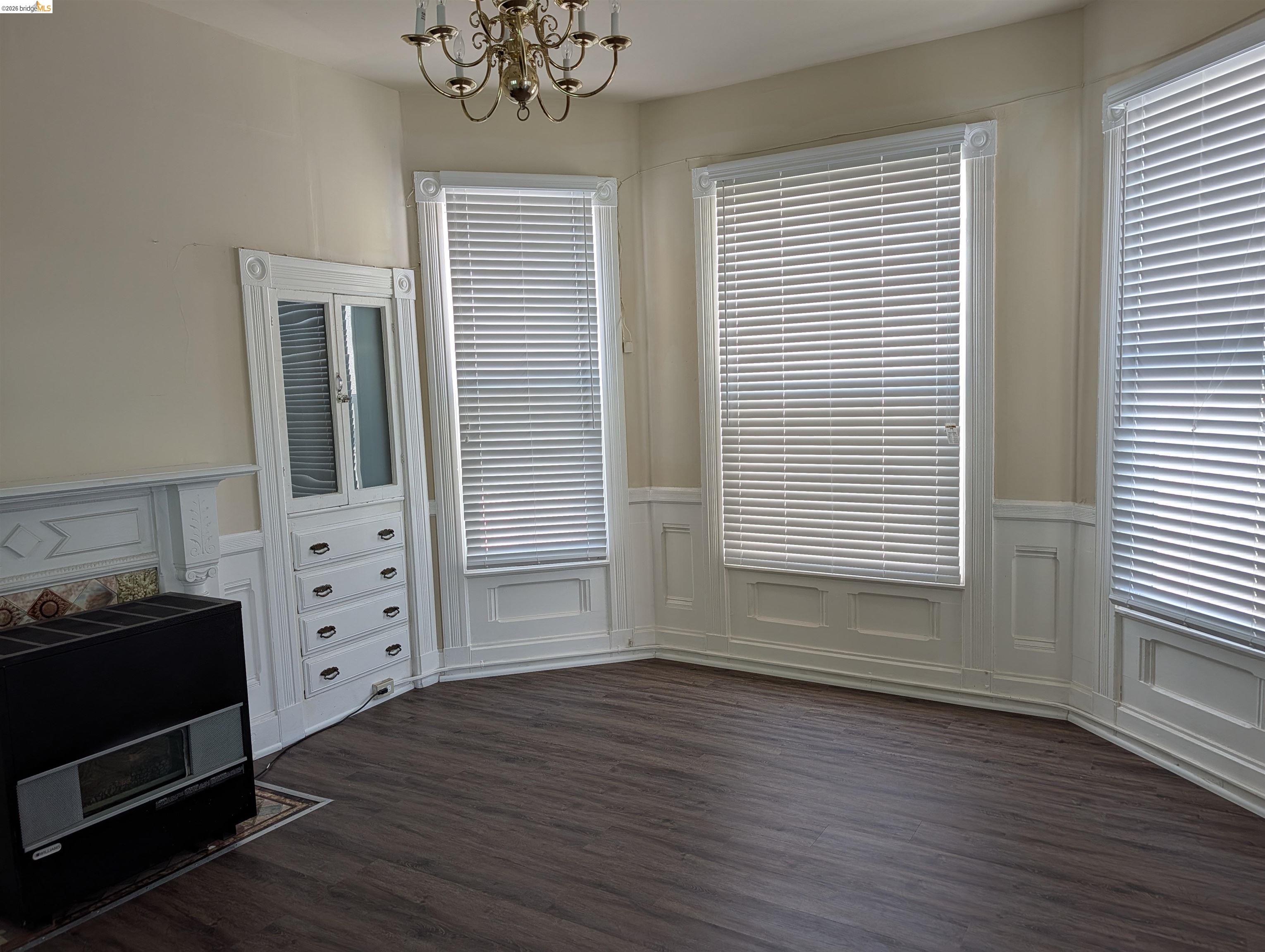 1086 66Th St, Oakland CA 94608 — photo 10