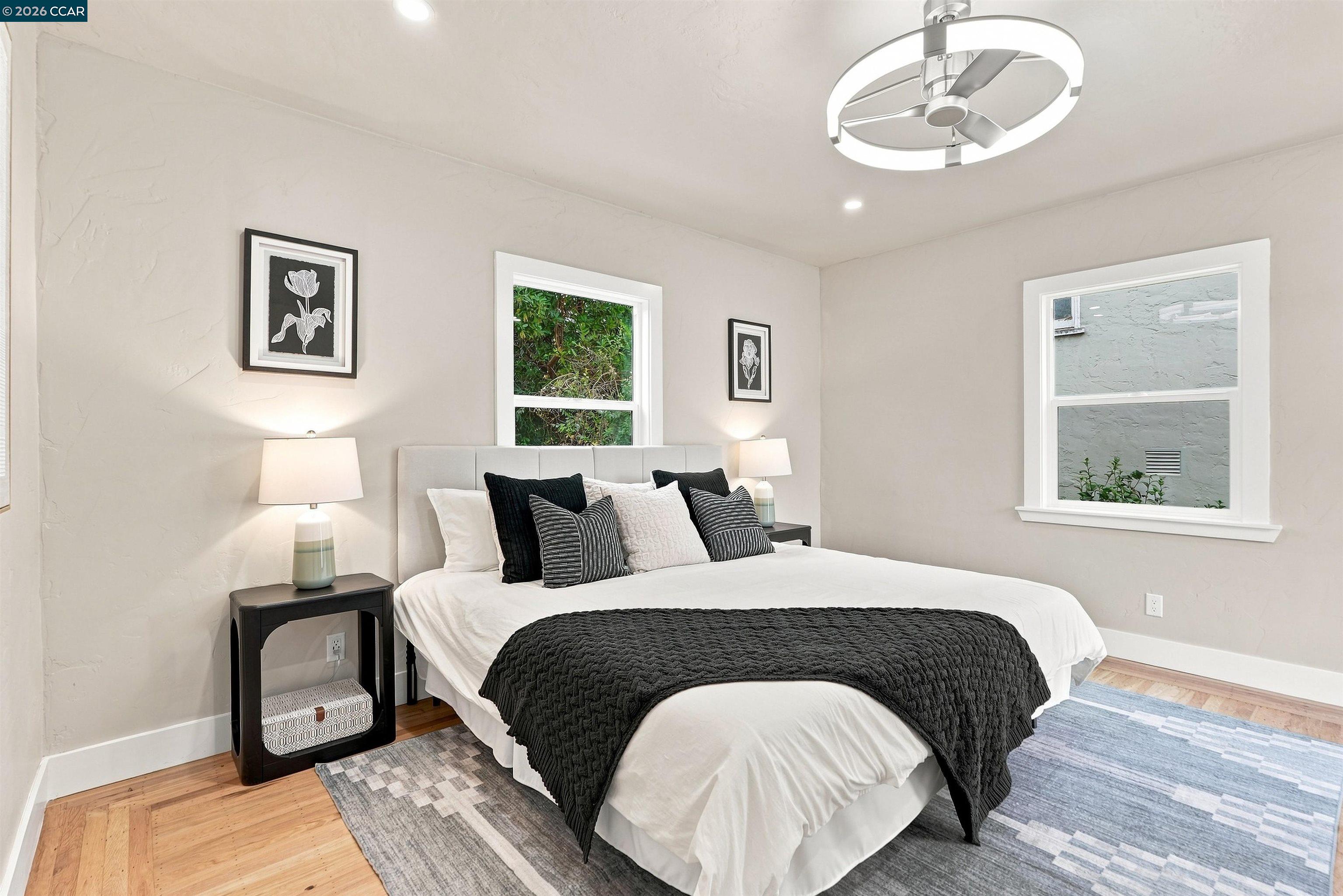 5672 Carberry Avenue, Oakland CA 94609 — photo 24