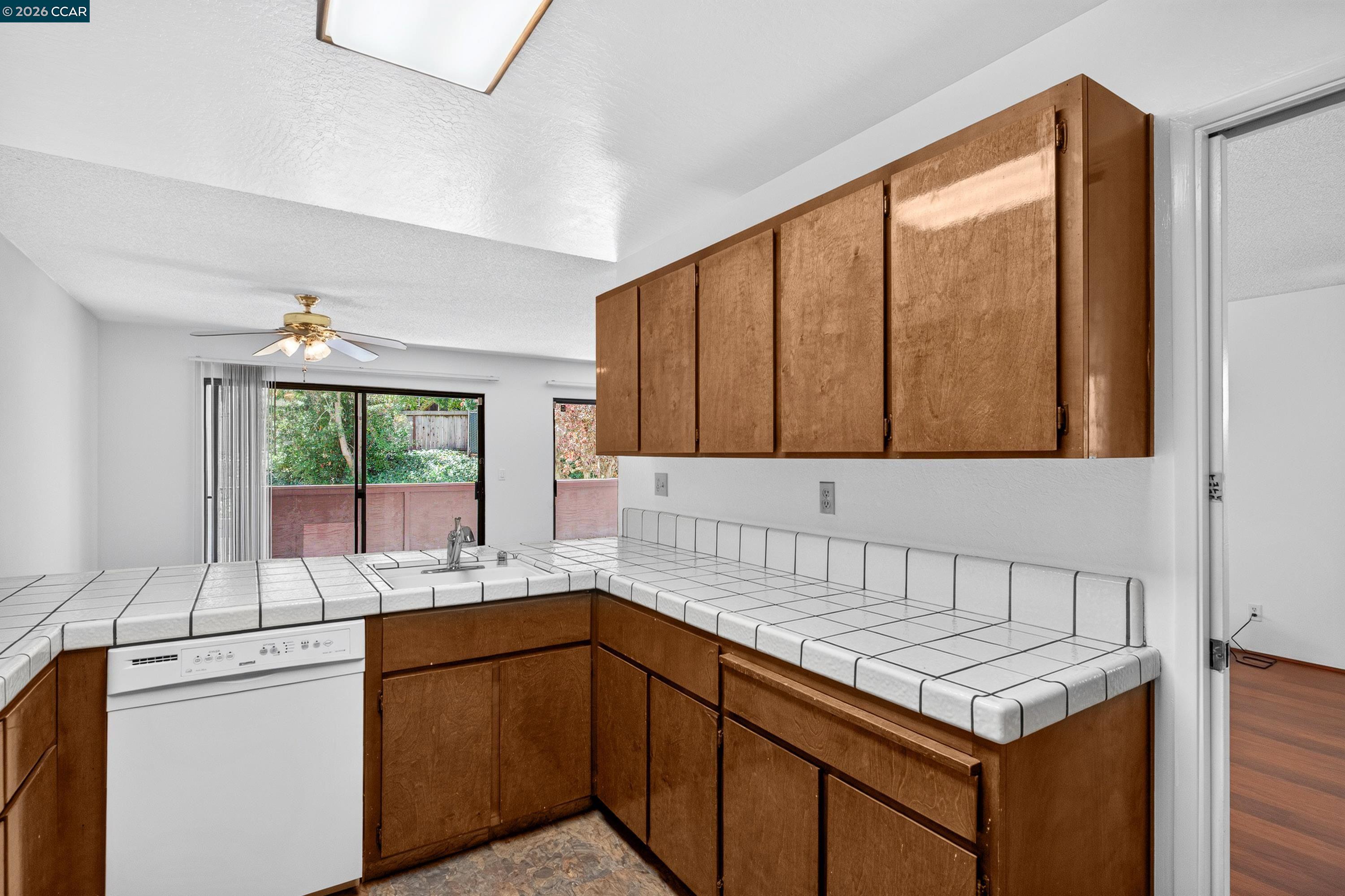 1729 Dalessi Dr, Pinole CA 94564 — photo 25
