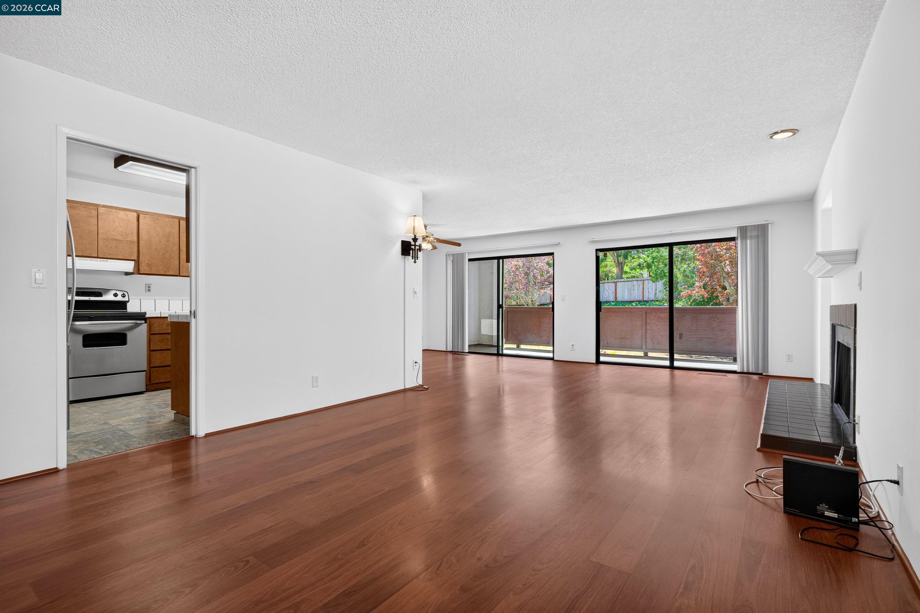 1729 Dalessi Dr, Pinole CA 94564 — photo 8