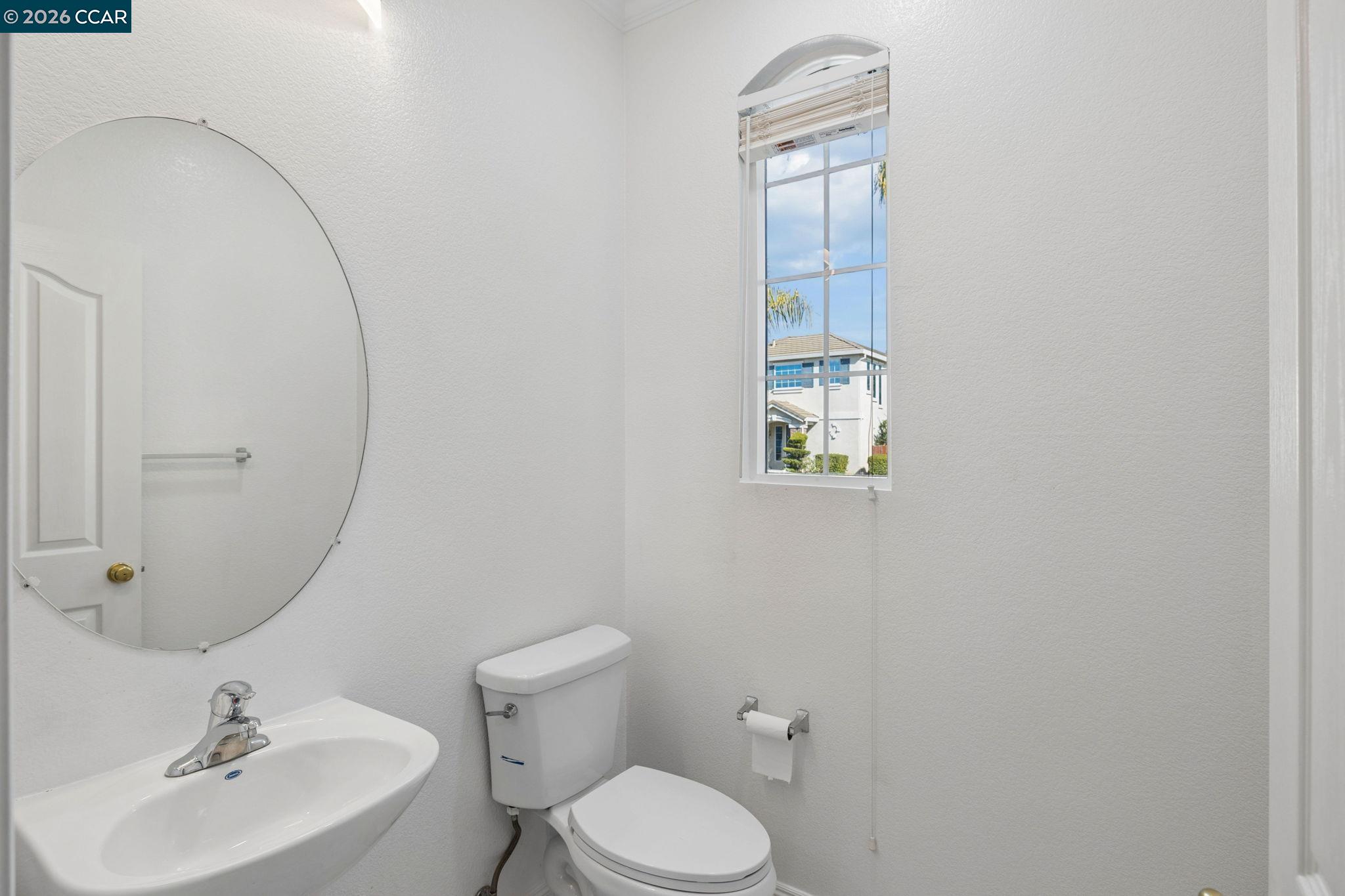 1608 Maxwell Ln, Suisun City CA 94585 — photo 23