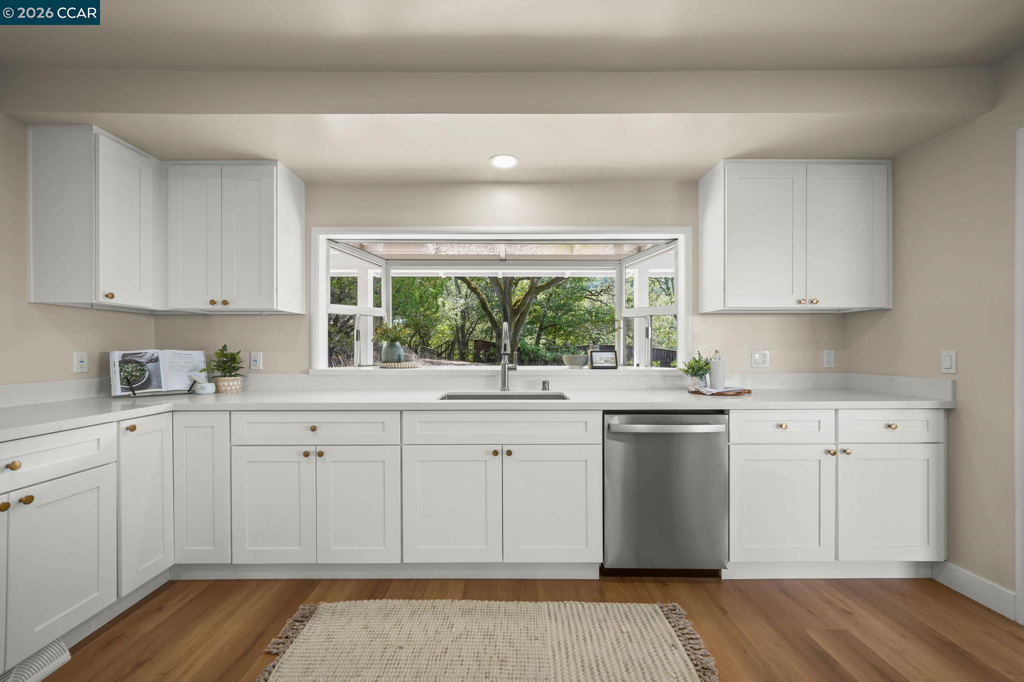 300 Oak View Ter, Danville CA 94526 — photo 15