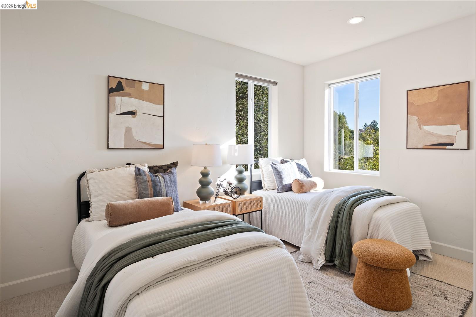 6577 Glen Oaks Way, Oakland CA 94611 — photo 35