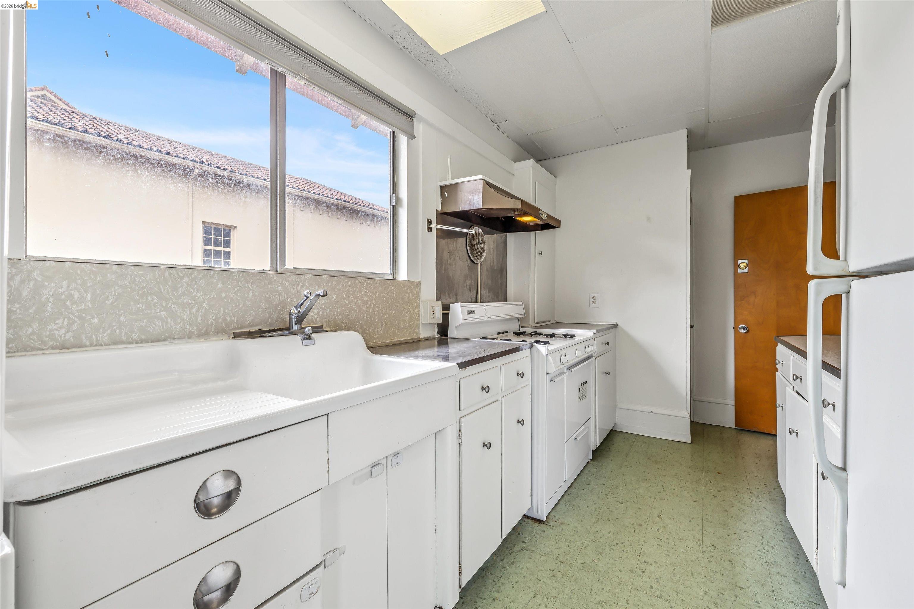 6502 Dana Street, Oakland CA 94609 — photo 16