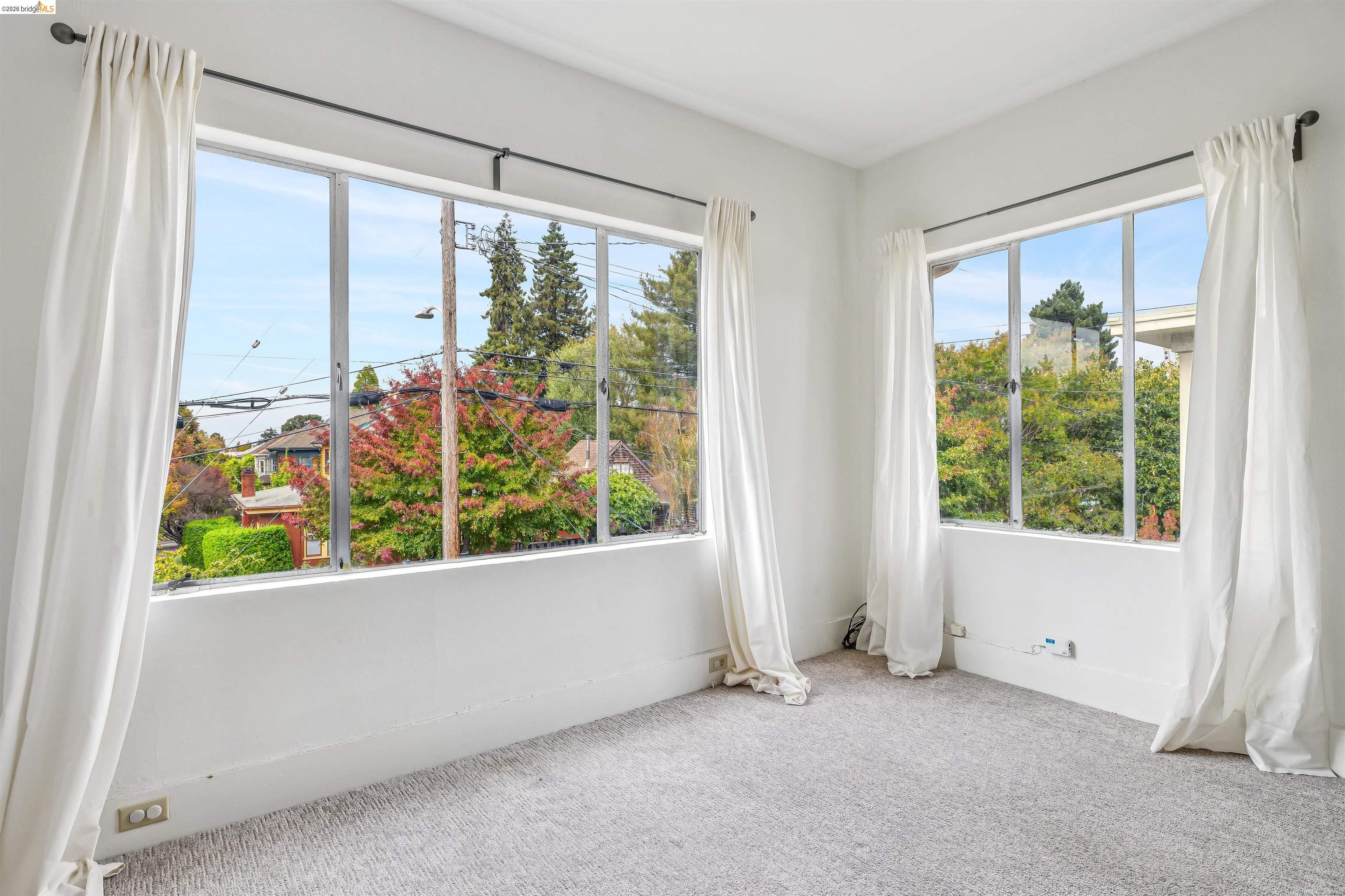 6502 Dana Street, Oakland CA 94609 — photo 8