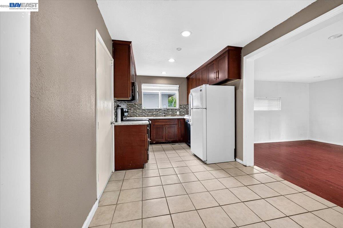 857 Marin Ave, Hayward CA 94541 — photo 17