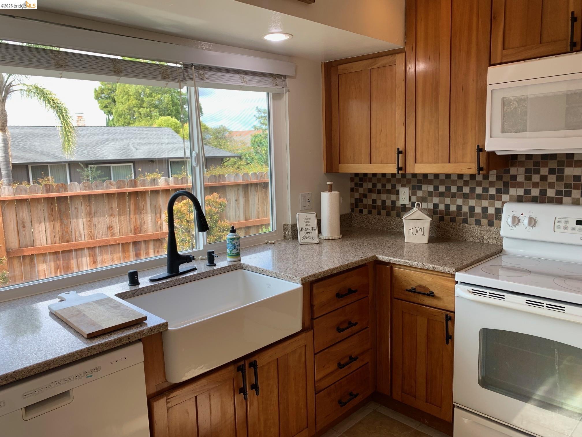 1833 Camino Estrada, Concord CA 94521 — photo 6