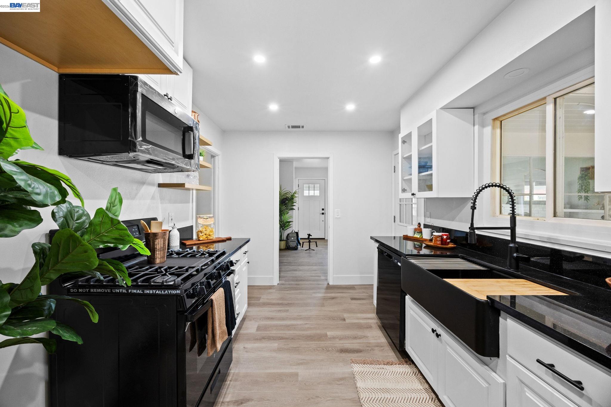 2136 Holbrook Drive, Concord CA 94519 — photo 11