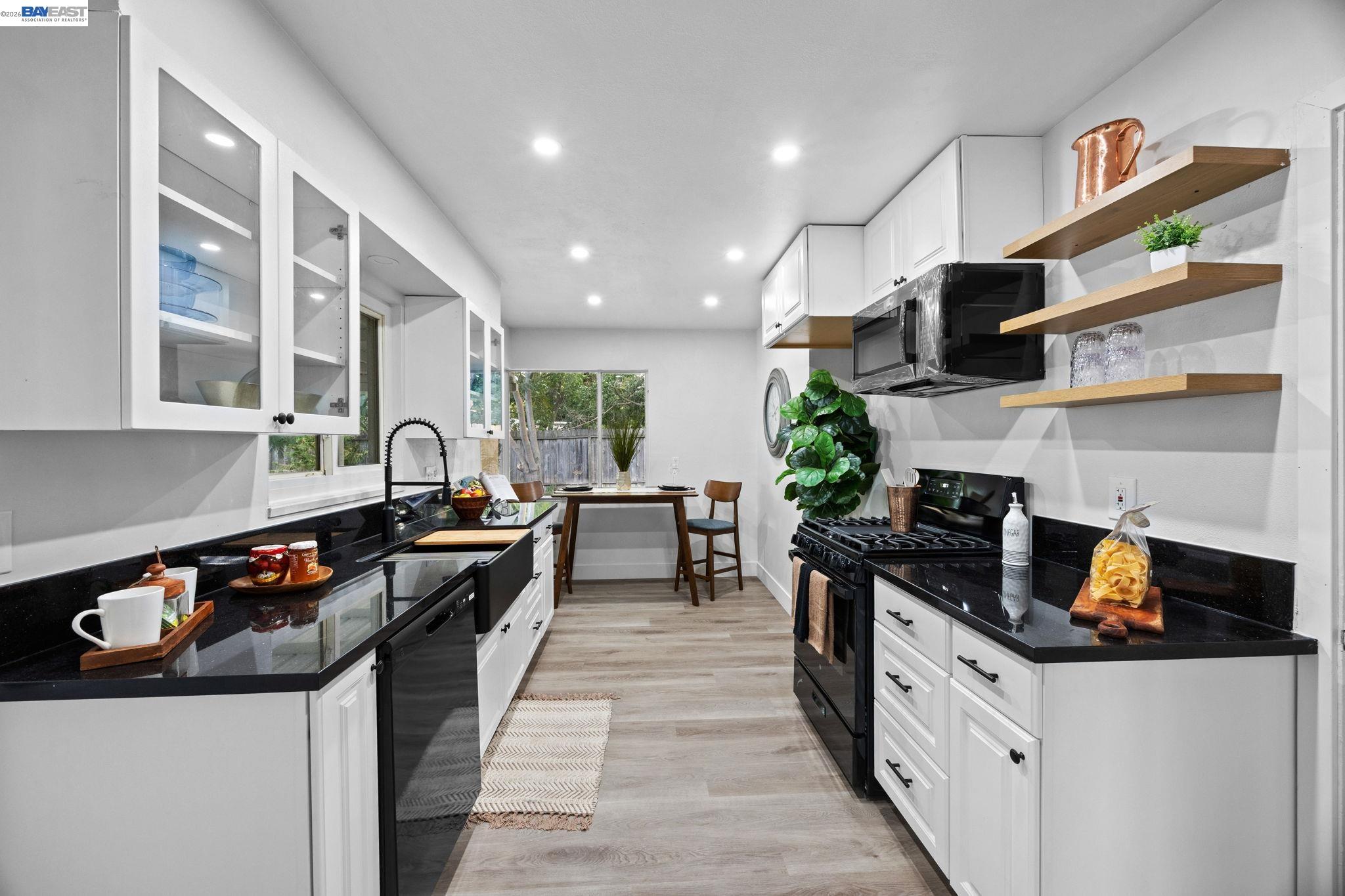 2136 Holbrook Drive, Concord CA 94519 — photo 8